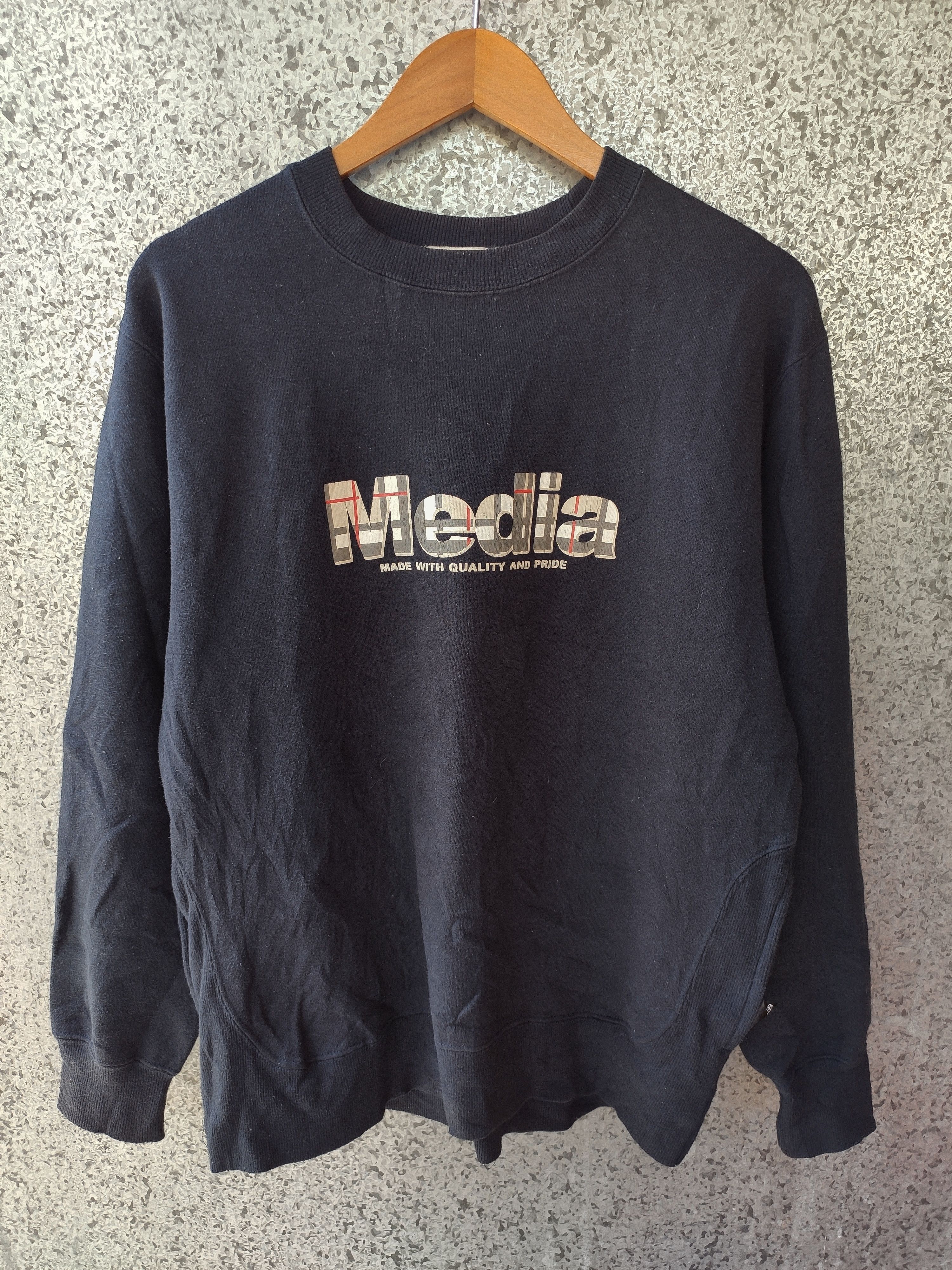 Japanese Brand Japanese Brand sweatshirt crewneck media Size US L / EU 52-54 / 3 - 1 Thumbnail