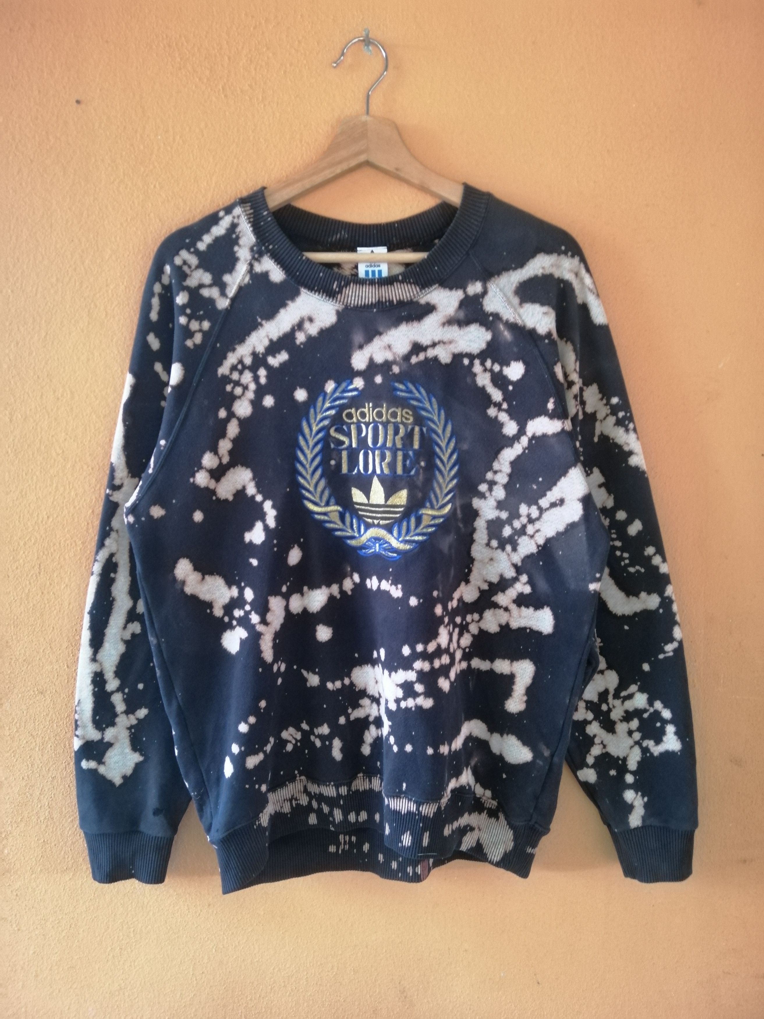 Adidas Vintage Adidas Sport Embroidery Logo Acid Wash B8 Size US M / EU 48-50 / 2 - 1 Thumbnail