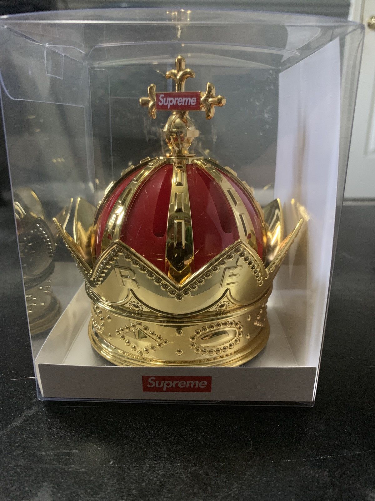 嘉嘉嘉様】シュプリーム crown air freshener supreme - その他