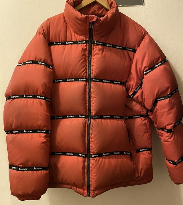 Supreme logo store tape puffy jacket