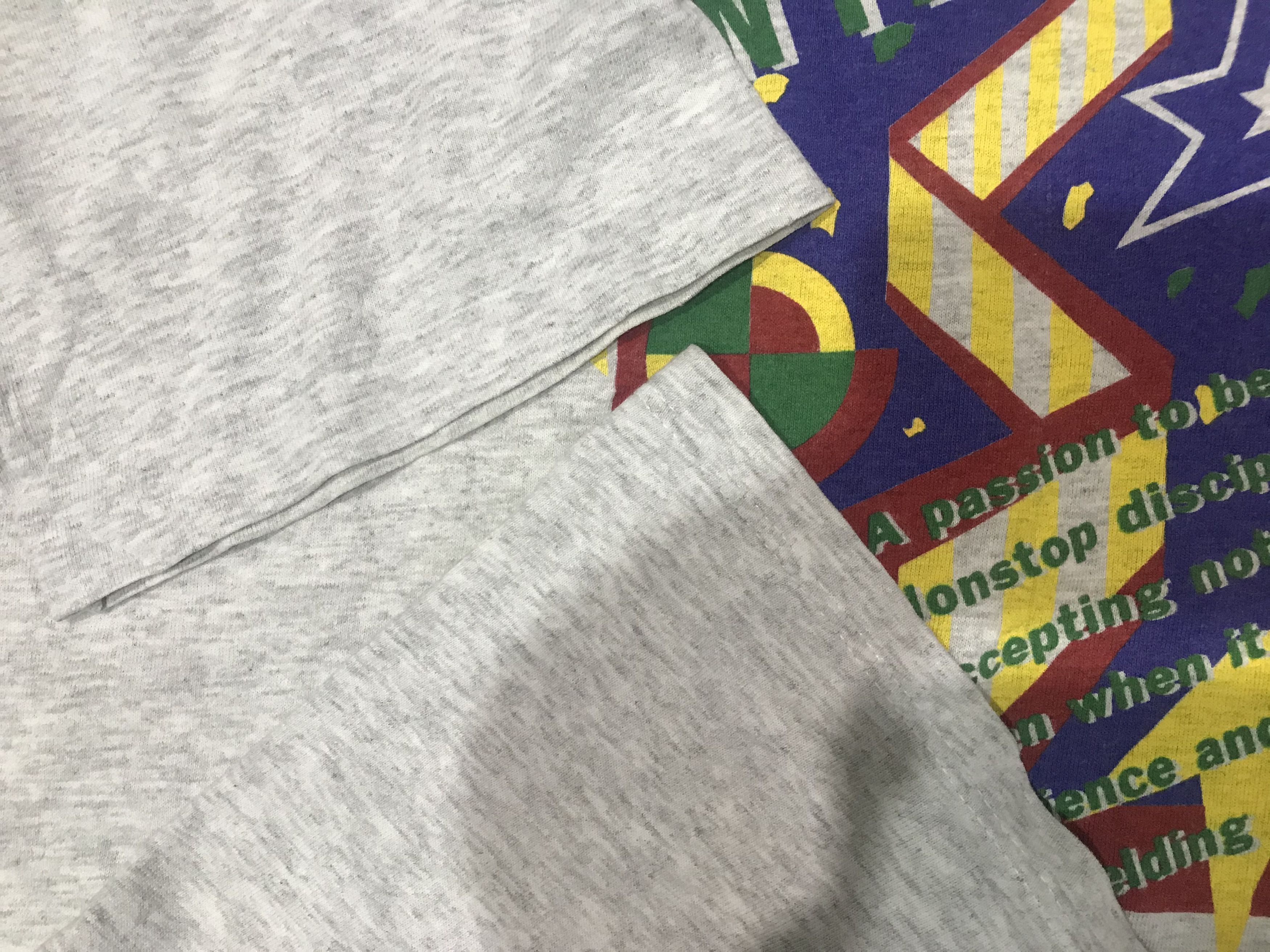 Japanese Brand Vintage 90's Yonex T Shirt Made In Usa Size US L / EU 52-54 / 3 - 6 Thumbnail