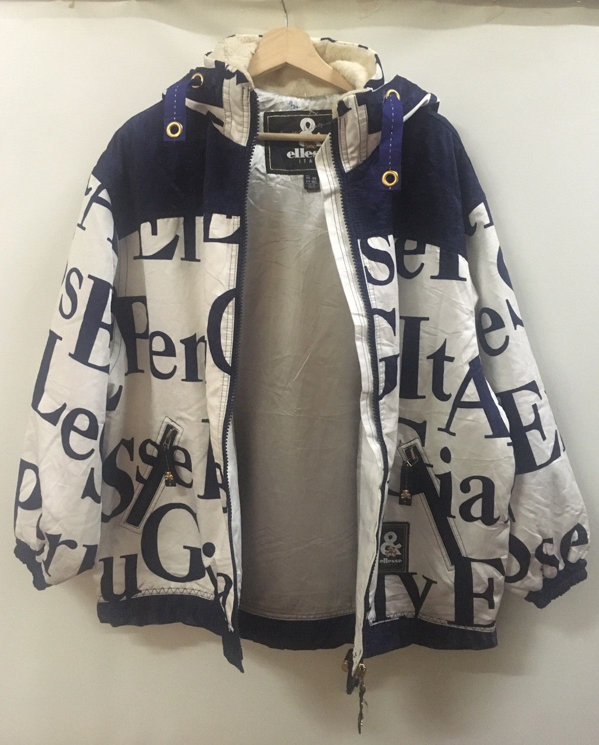 Ellesse Jacket L Spell Out Big Logo Streetwear Hype Vintage