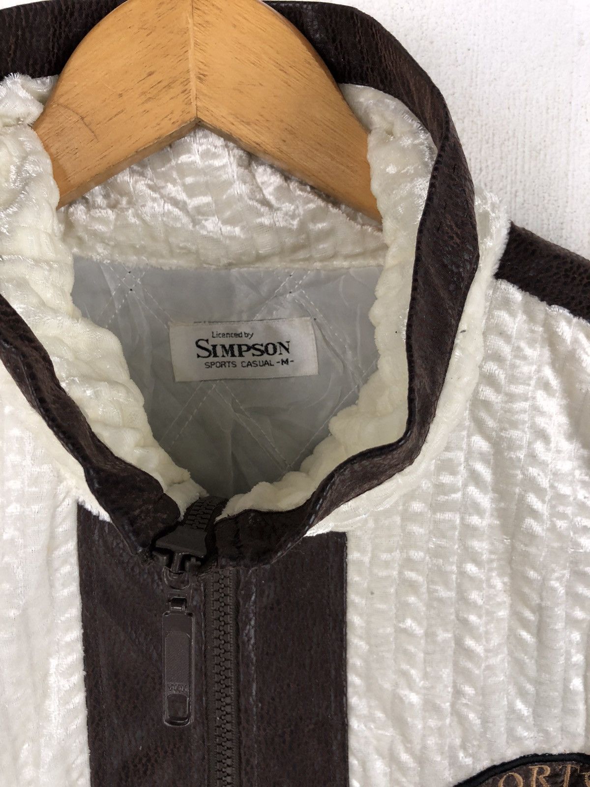 Japanese Brand RARE SIMPSON VELVET EMBROIDERY JACKET NICE DESIGN Size US M / EU 48-50 / 2 - 5 Thumbnail
