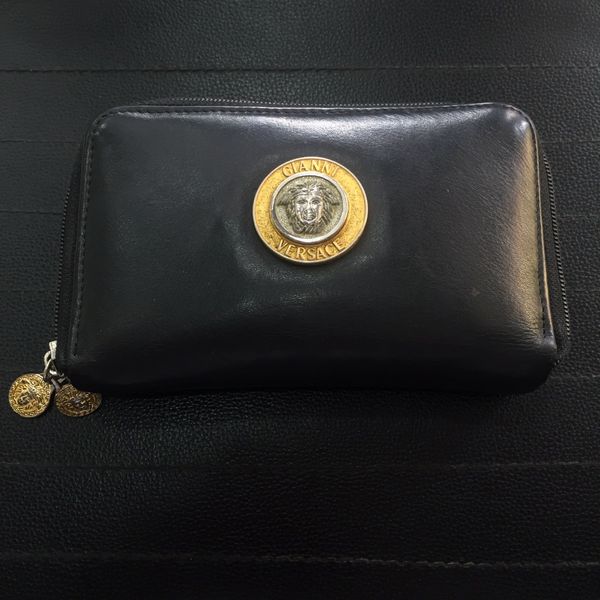 Vintage best sale versace wallet