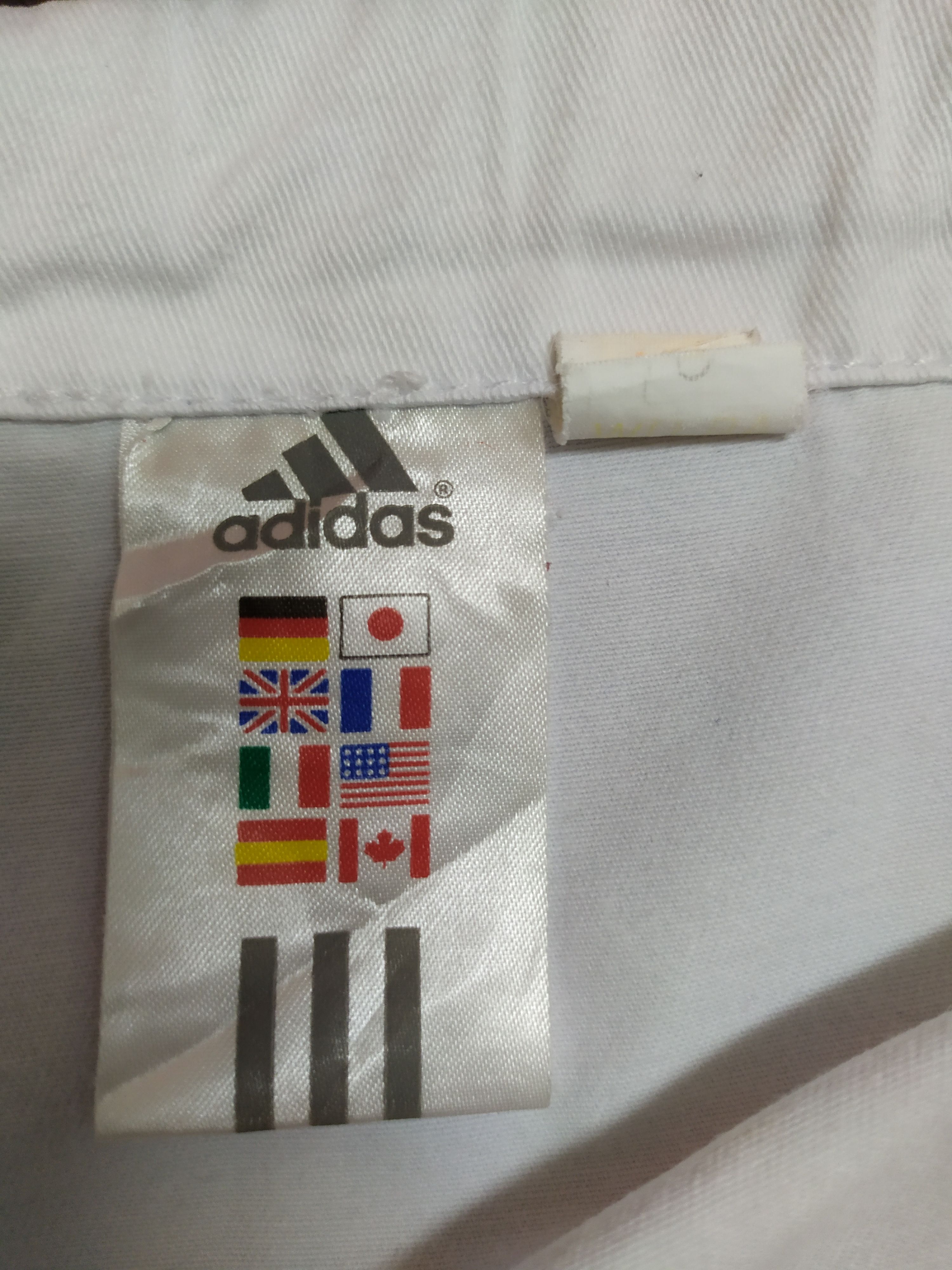 Adidas Adidas Cropped drawstring White pants Size US 32 / EU 48 - 12 Thumbnail