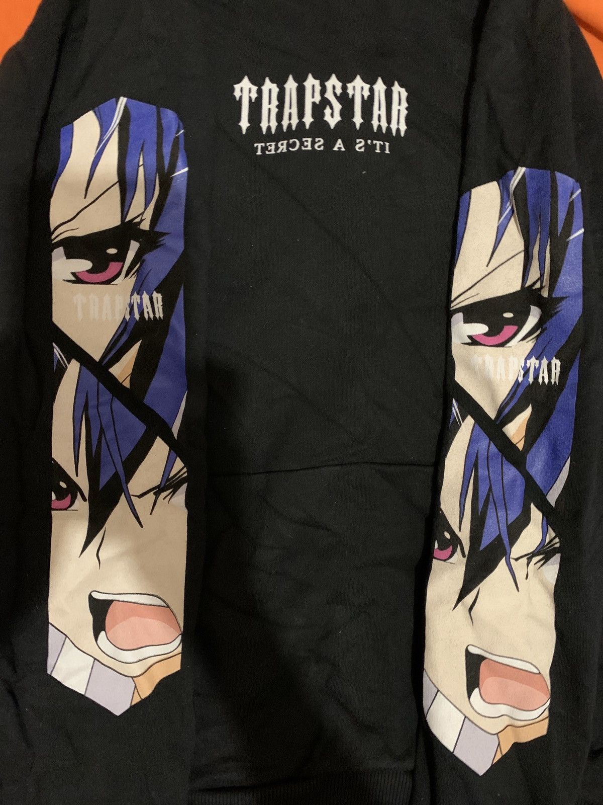 Trapstar hoodie anime sale