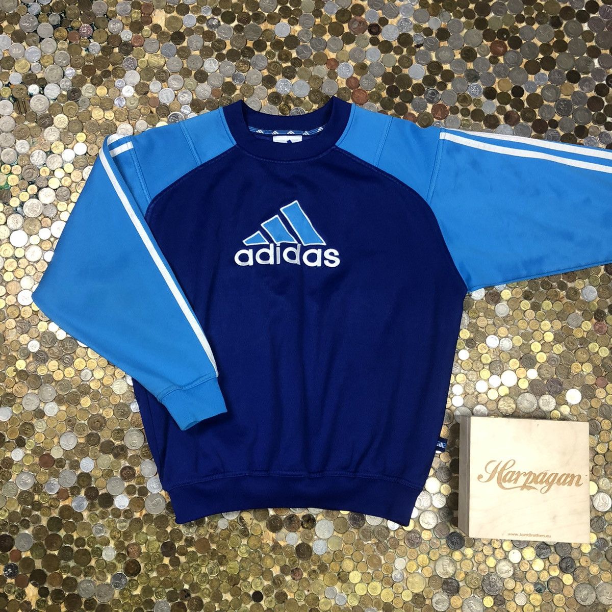Adidas Adidas vintage hoodie Size US M / EU 48-50 / 2 - 1 Thumbnail
