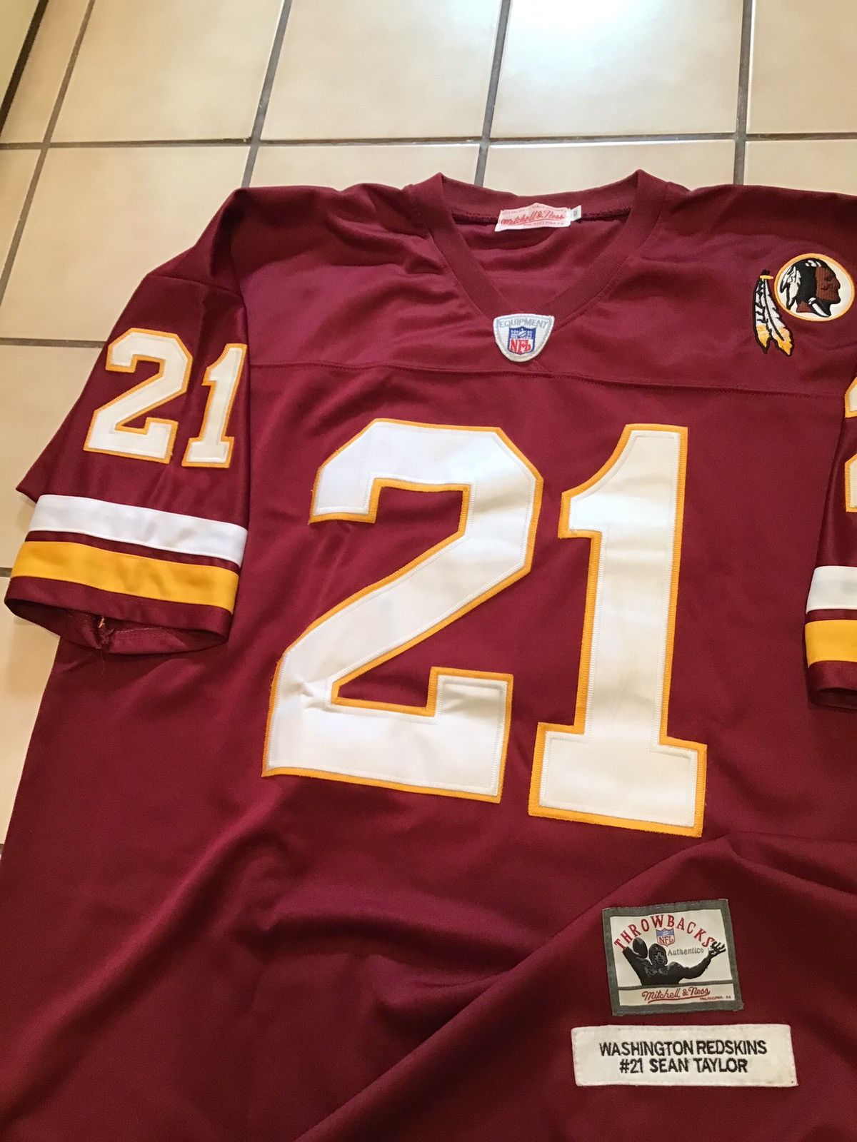 sean taylor redskins jersey mitchell and ness