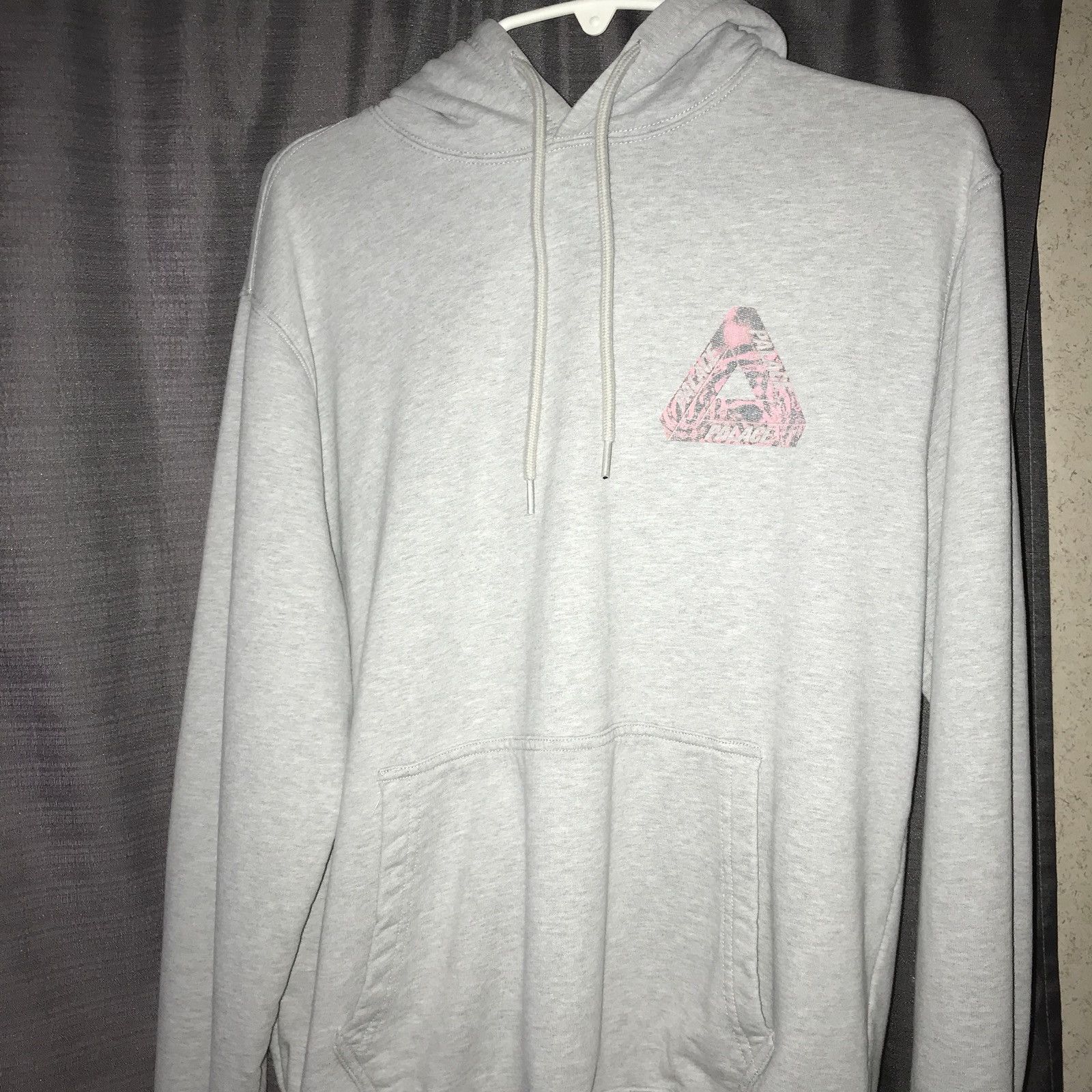 Palace smoking cheap skull hoodie