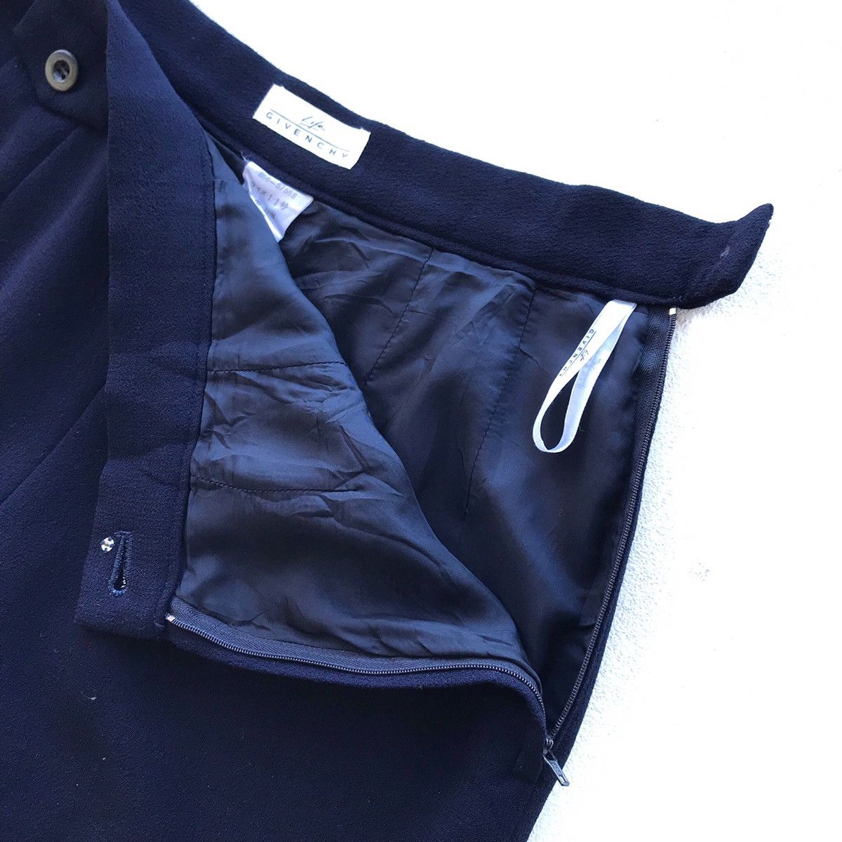 Givenchy Luxury Brand Givenchy Dark Wool High Waisted Wide Leg Pant Size US 26 / EU 42 - 4 Thumbnail