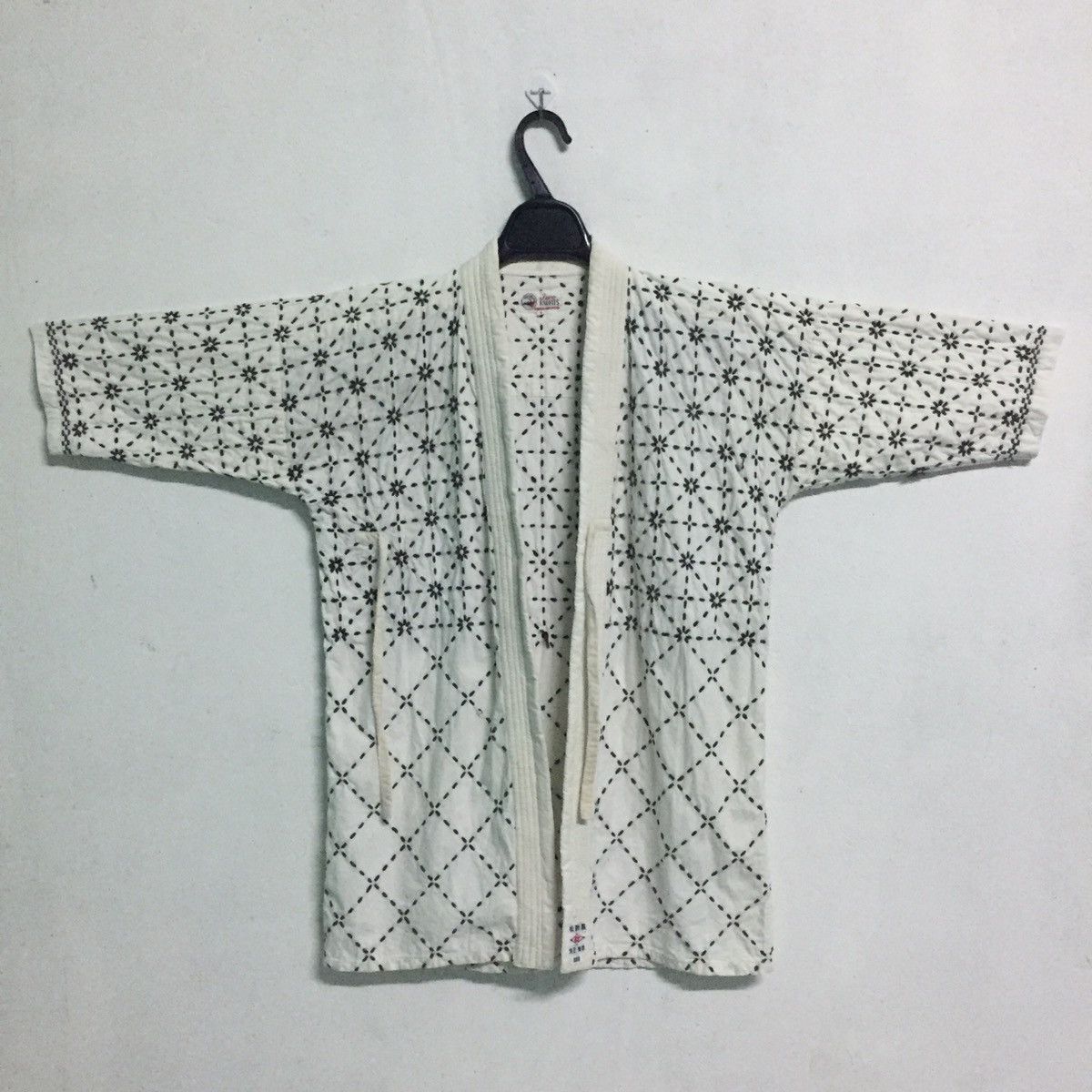 Japanese Brand Handmade Knit Flower Jacket Kimono Size US M / EU 48-50 / 2 - 1 Thumbnail