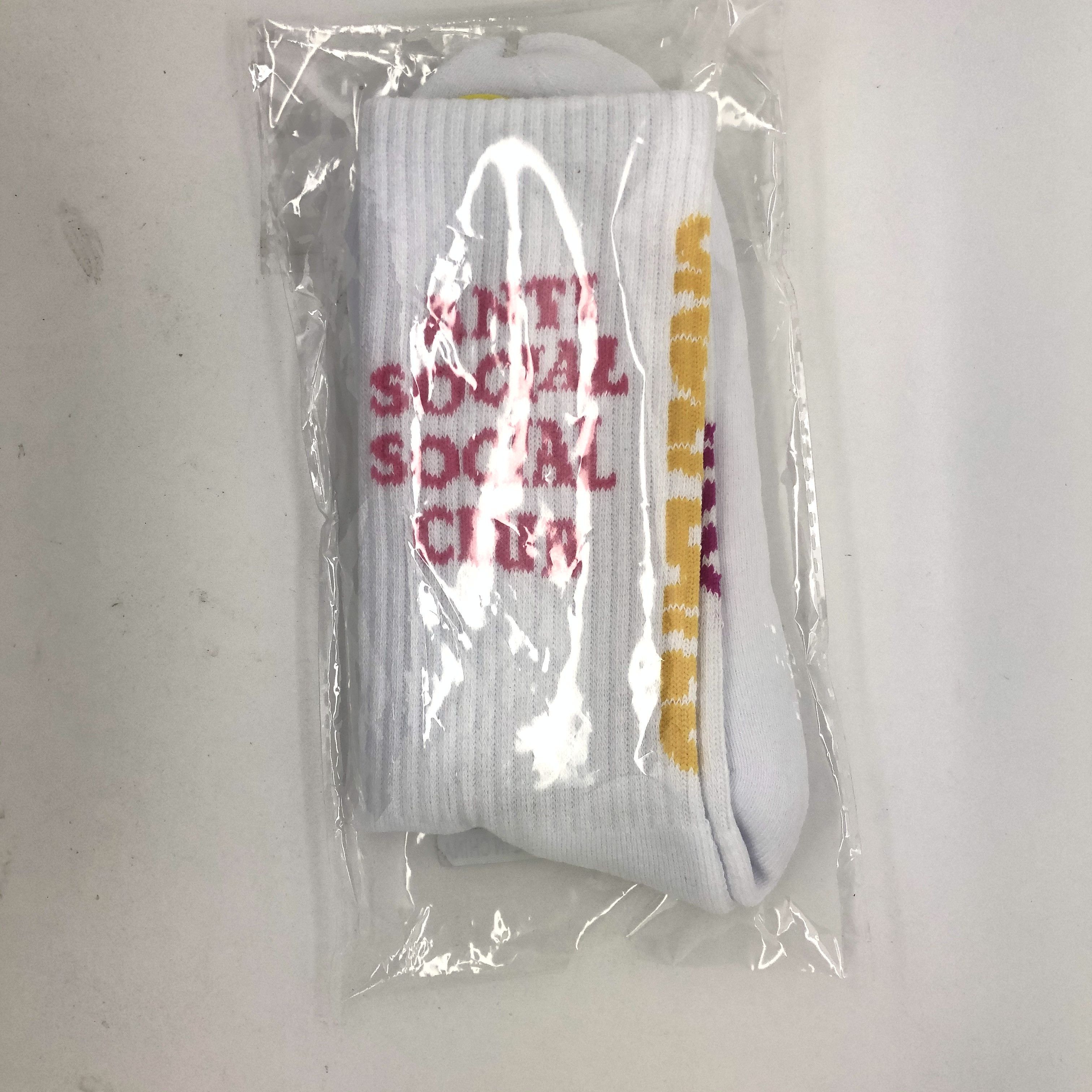 Anti Social Social Club × Undefeated DS FW19 Pink ASSC Yellow Orange Undefeated White socks Size ONE SIZE - 1 Thumbnail
