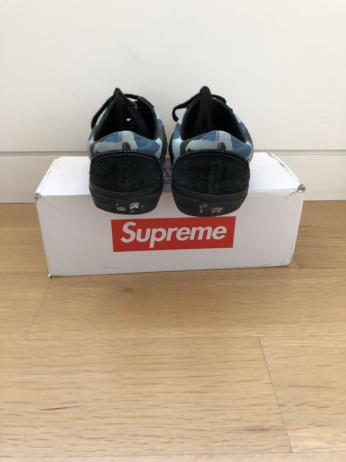 Supreme × Vans Supreme X Vans Old Skool Size US 10 / EU 43 - 3 Thumbnail