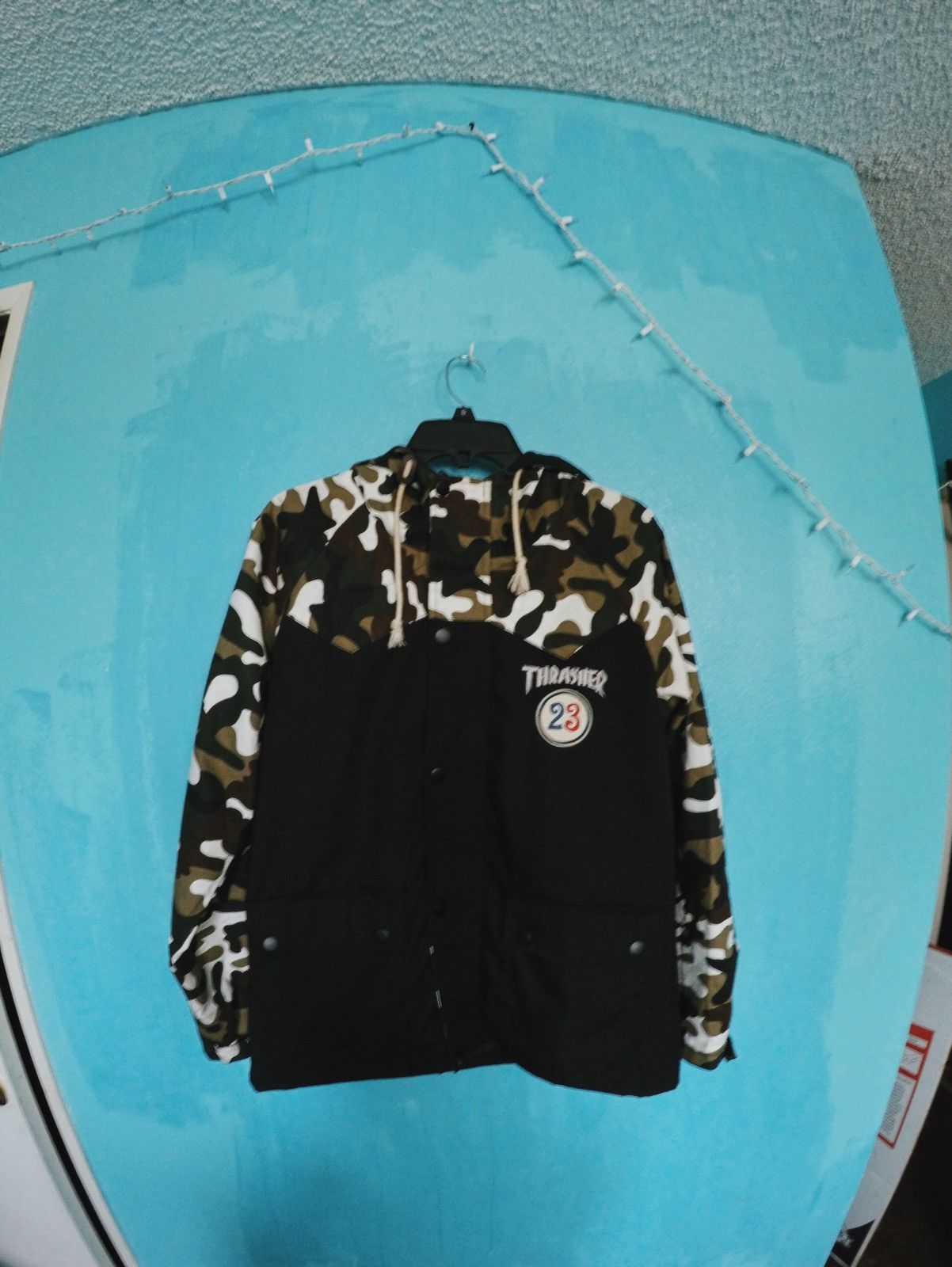 2025年新作 Thrasher × Volcom Thrasher x Volcom Limited Edition | Grailed ジャケット・アウター