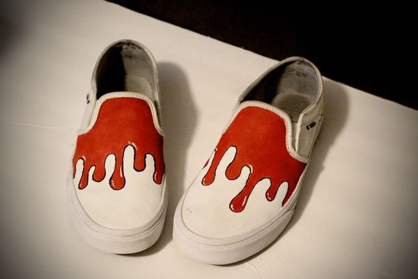 Drippy red outlet vans