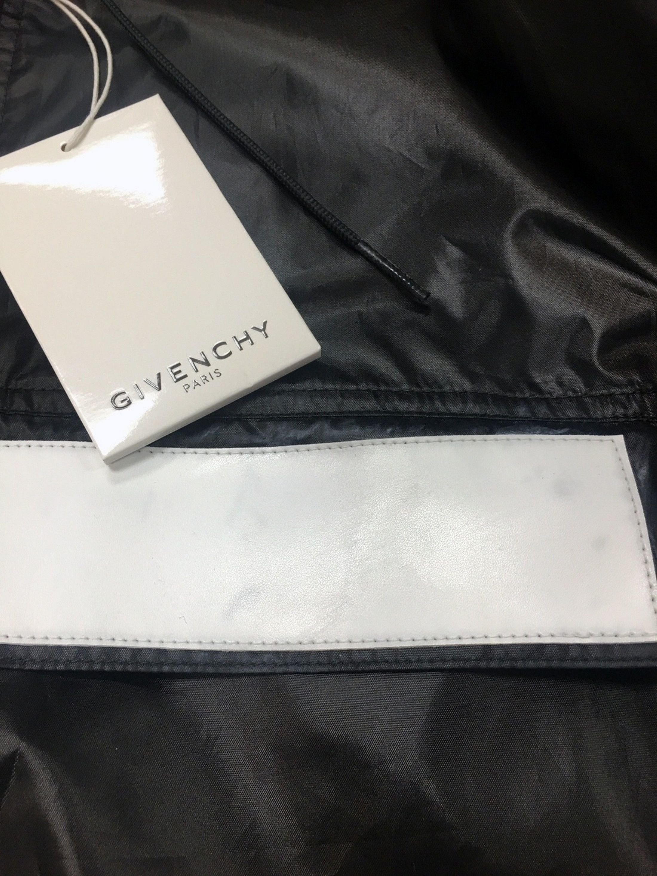 Givenchy Givenchy Poly Windbreaker With Contrast Bands sz 52 Size US L / EU 52-54 / 3 - 5 Thumbnail