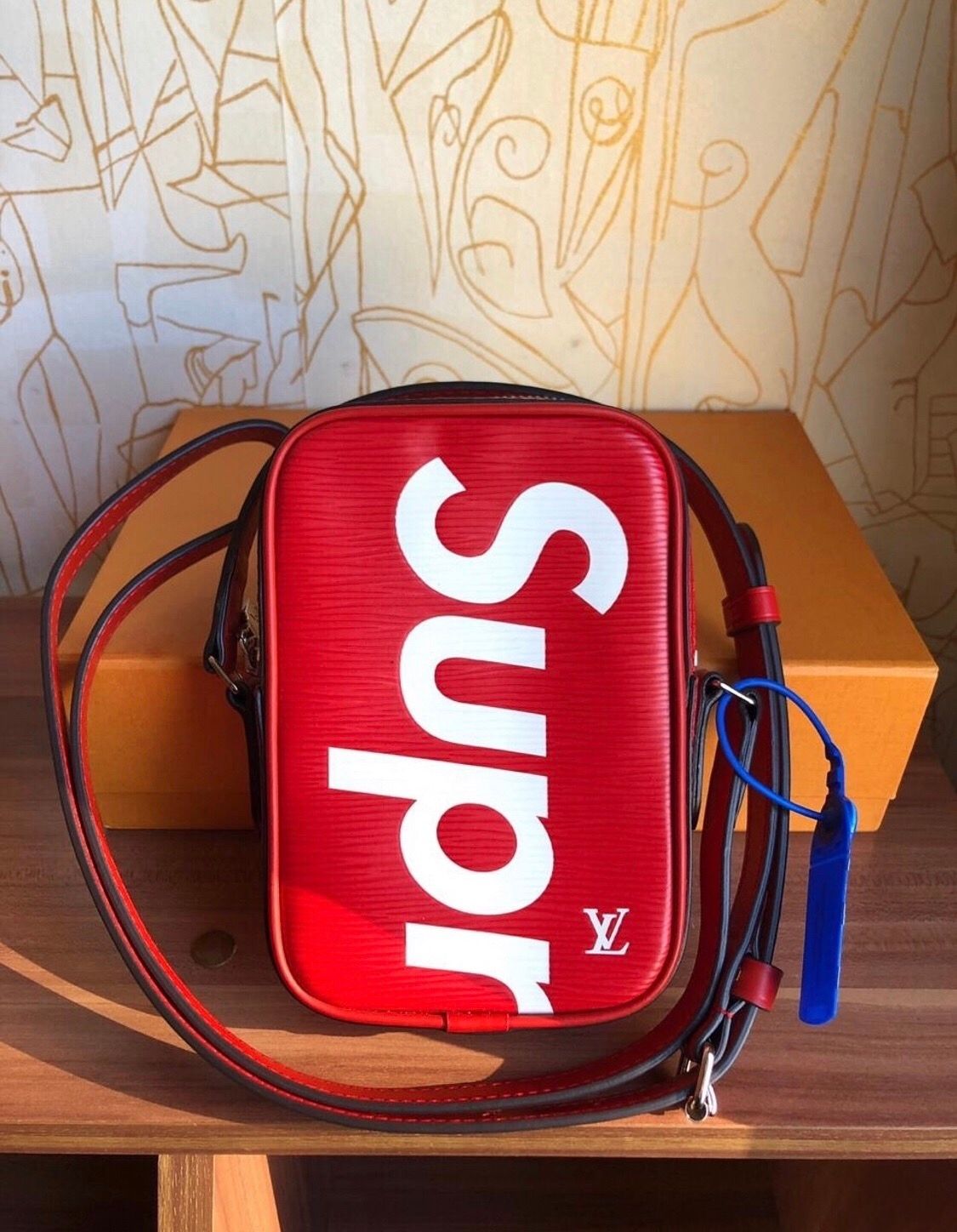 LOUIS VUITTON ×Supreme Supreme M53534 Danube PPM Shoulder bag Red