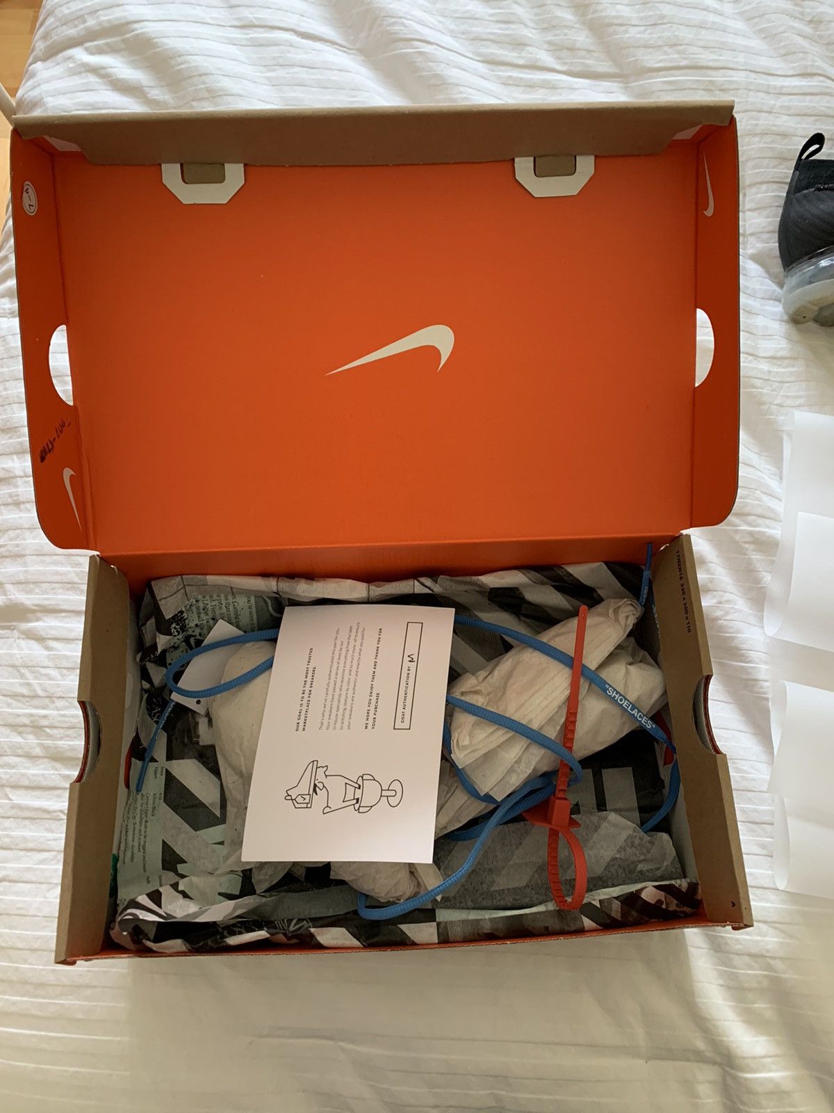 Nike × Off-White OFF-WHITE x Air VaporMax Part 2 Size US 9.5 / EU 42-43 - 5 Thumbnail