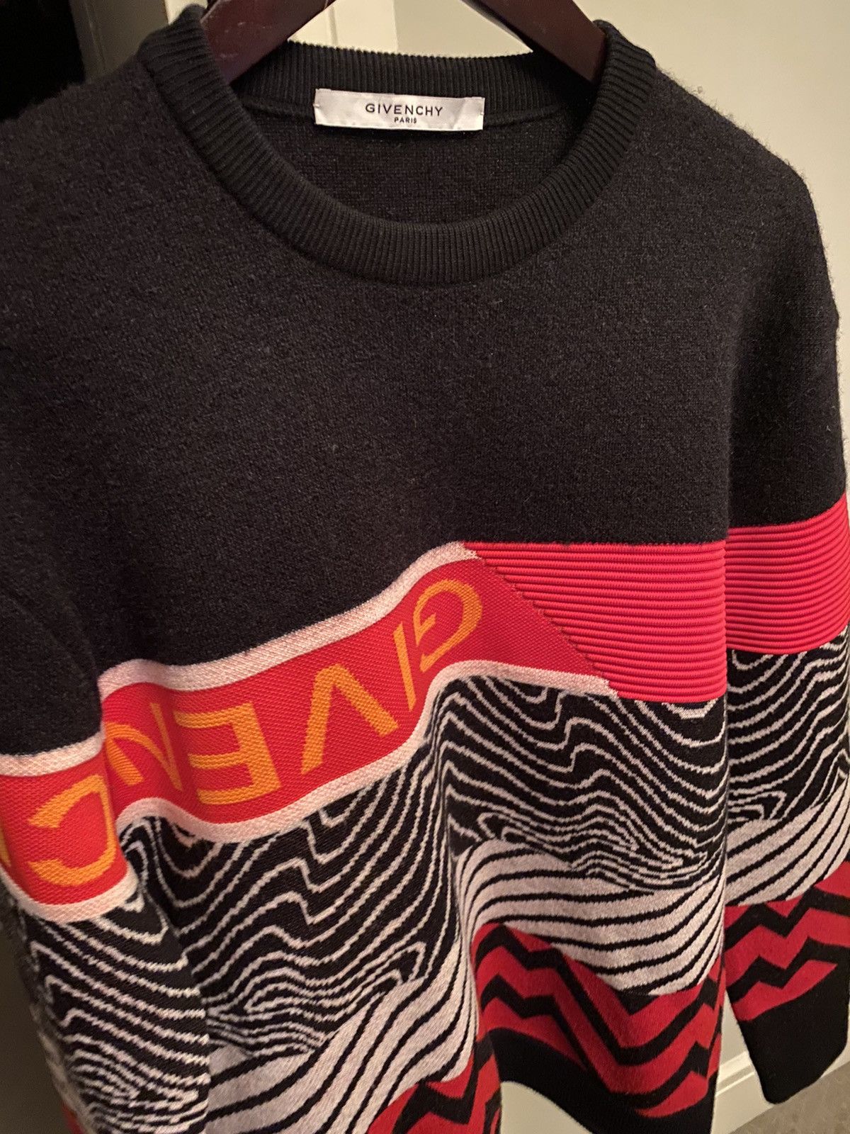 Givenchy Givenchy Wool Sweater Size US S / EU 44-46 / 1 - 6 Thumbnail