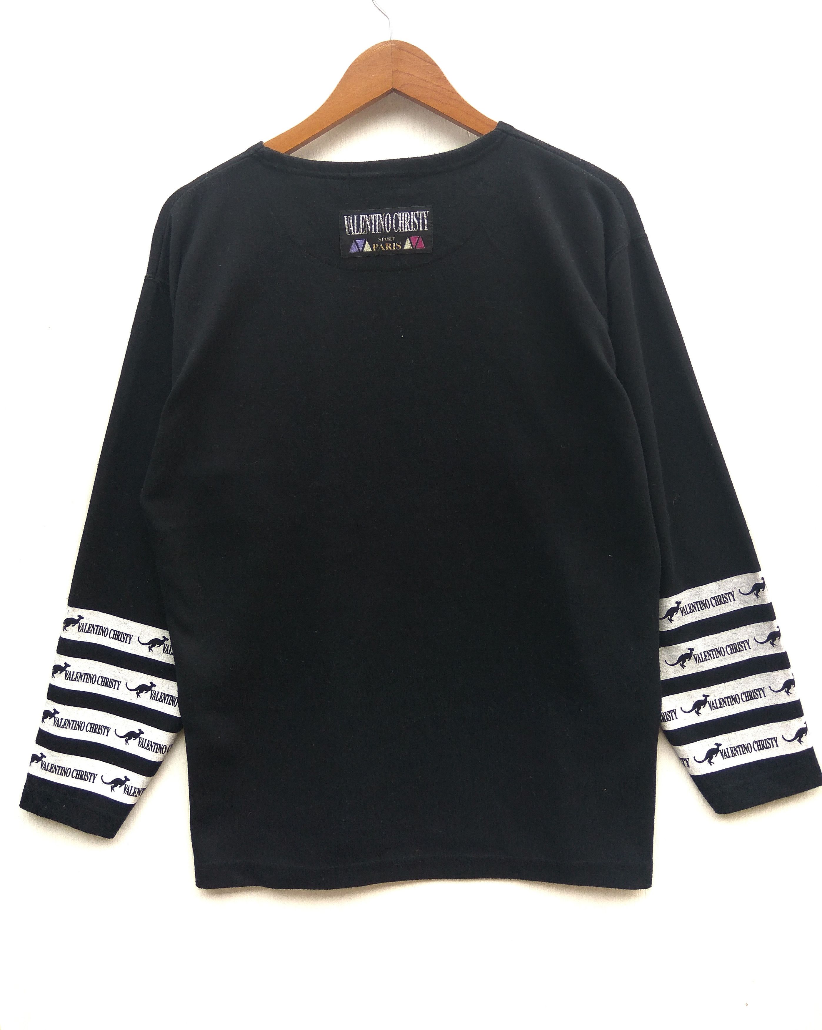 Valentino Vintage Valentino Christy sweatshirt nice design Size US L / EU 52-54 / 3 - 6 Thumbnail