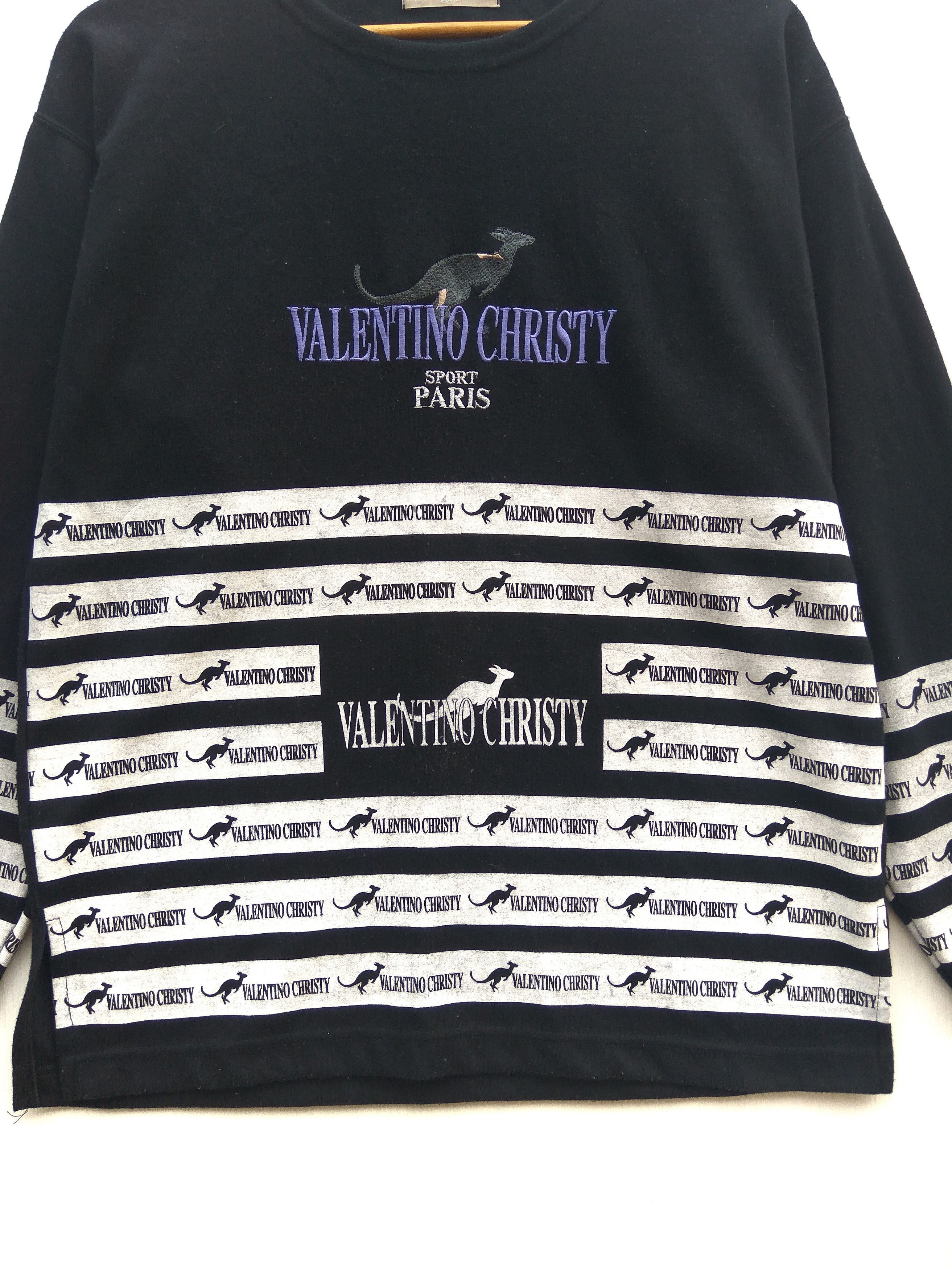 Valentino Vintage Valentino Christy sweatshirt nice design Size US L / EU 52-54 / 3 - 3 Thumbnail