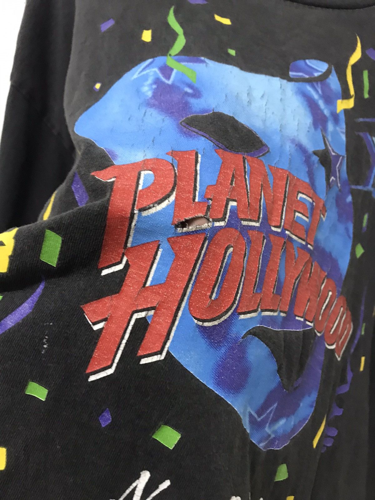 Planet Hollywood Vintage Faded 90’s Distressed Planet Hollywood mardi grass T Size US XL / EU 56 / 4 - 4 Thumbnail
