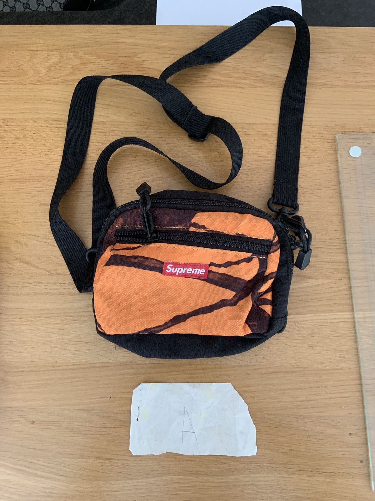 Supreme × The North Face Supreme tree camo orange shoulder bag Size ONE SIZE - 2 Thumbnail