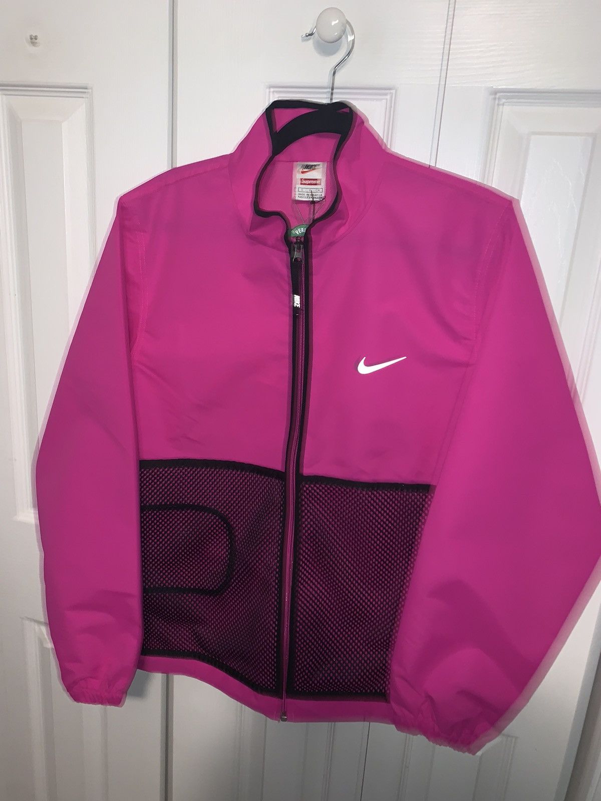 Supreme nike trail running jacket clearance pink