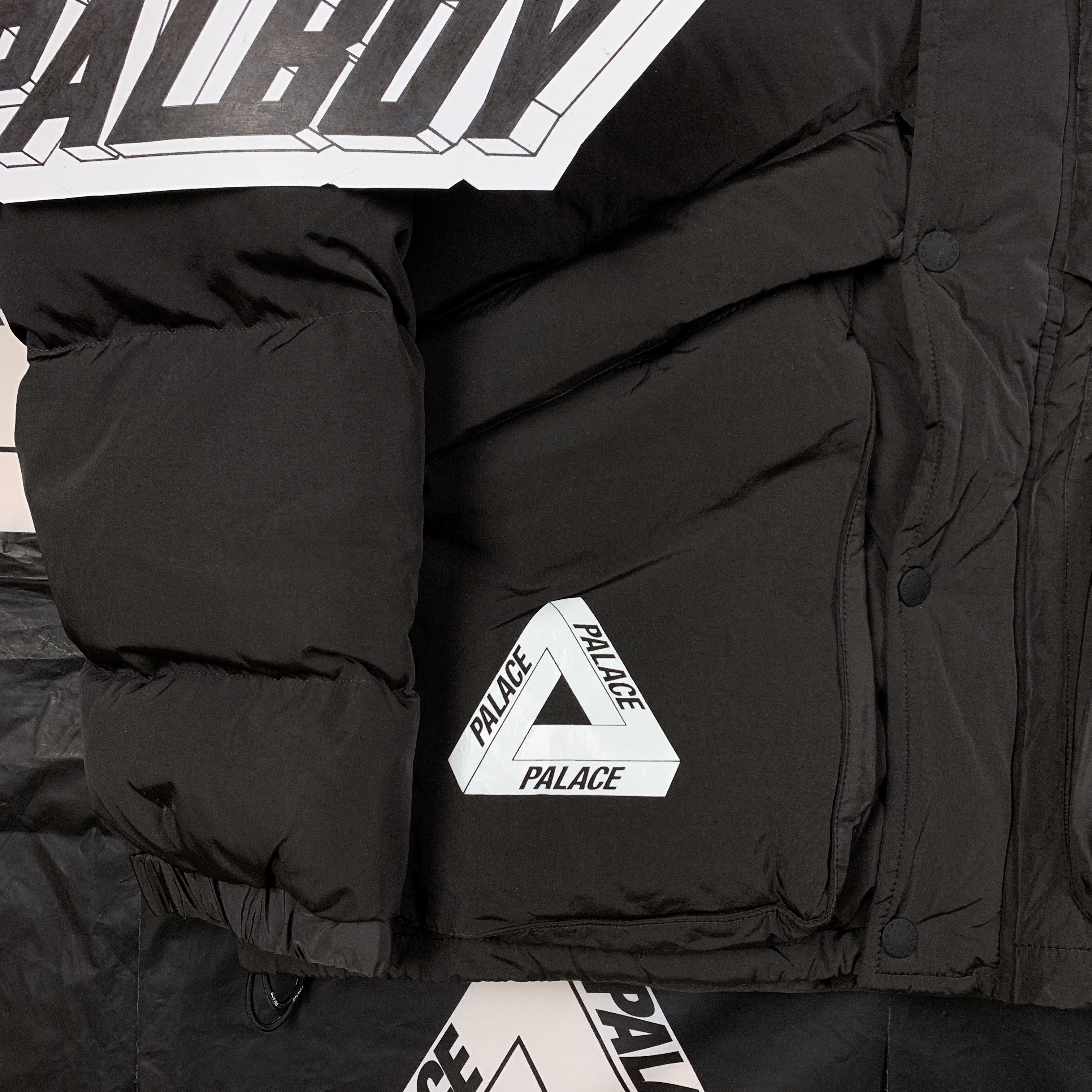 Palace Pinnacle Puffa Size US M / EU 48-50 / 2 - 3 Thumbnail