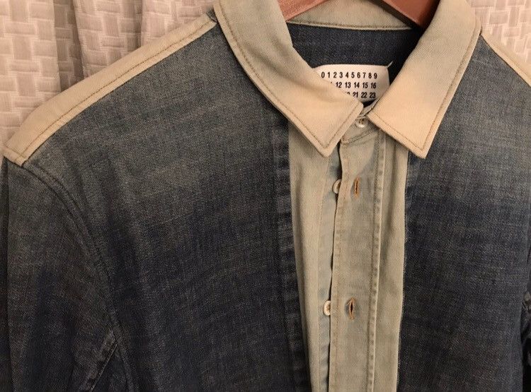 Maison Margiela SZ. 46 two-tone Denim shirt Maison Margiela Size US S / EU 44-46 / 1 - 12 Thumbnail
