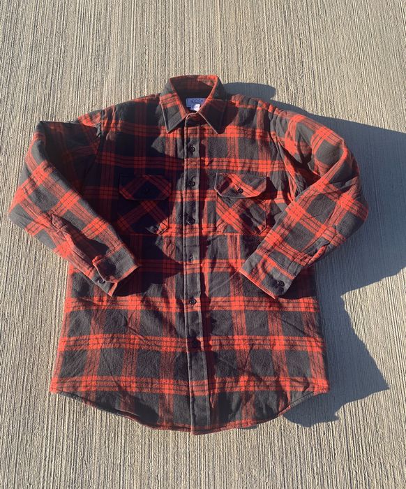 Vintage Vintage Retro 90’s Red and Black Plaid Lumberjack Jacket | Grailed