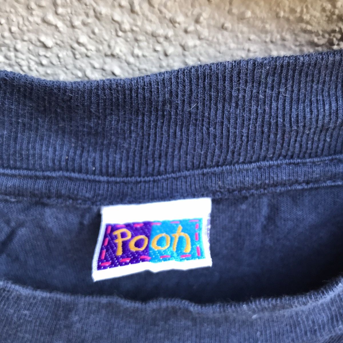 Disney Vintage 90s POOH disney embroidered logo tee Size US M / EU 48-50 / 2 - 4 Thumbnail