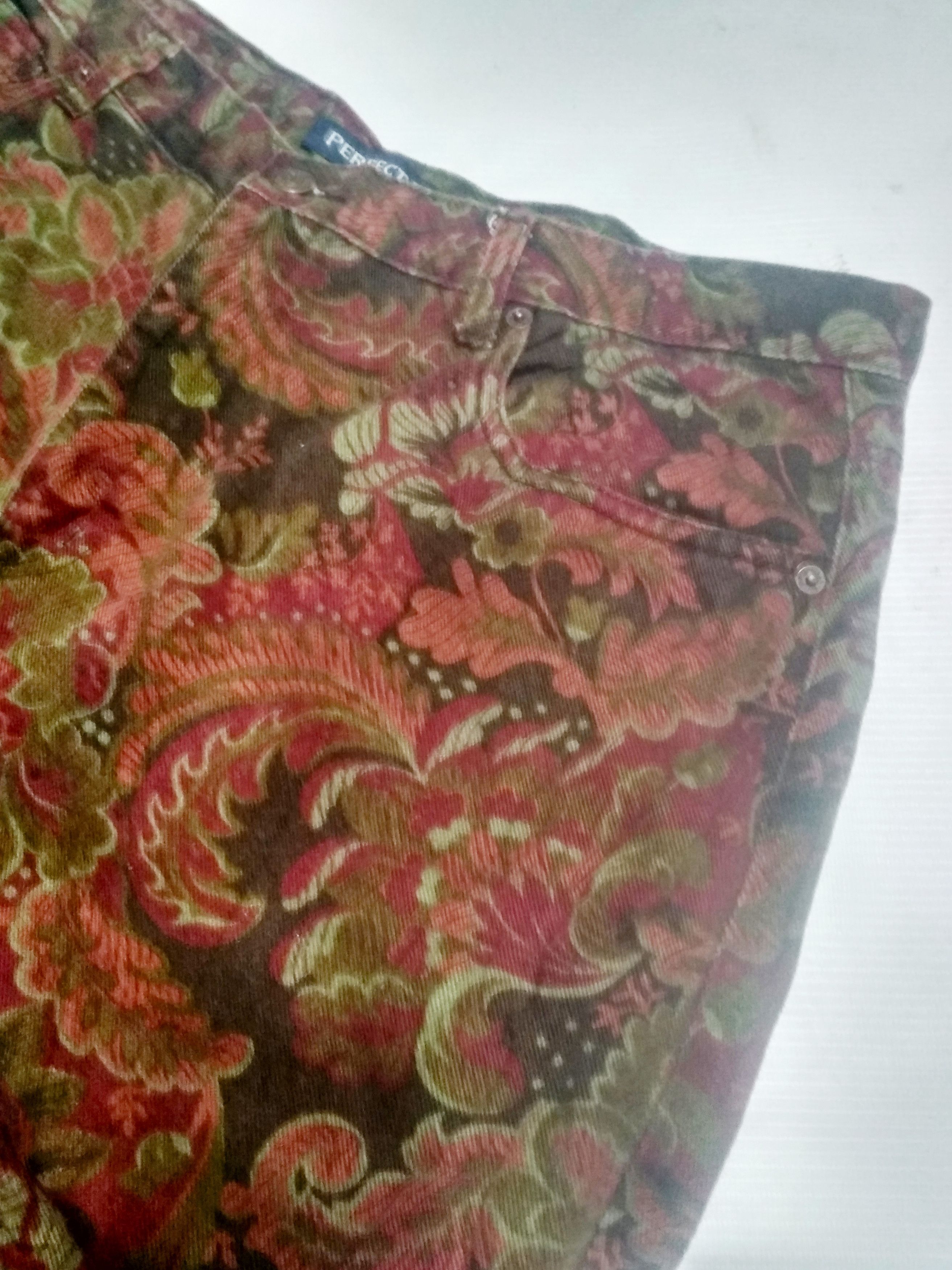 Bill Blass billblass.. perfect fit all print denim jeans Size US 36 / EU 52 - 7 Thumbnail