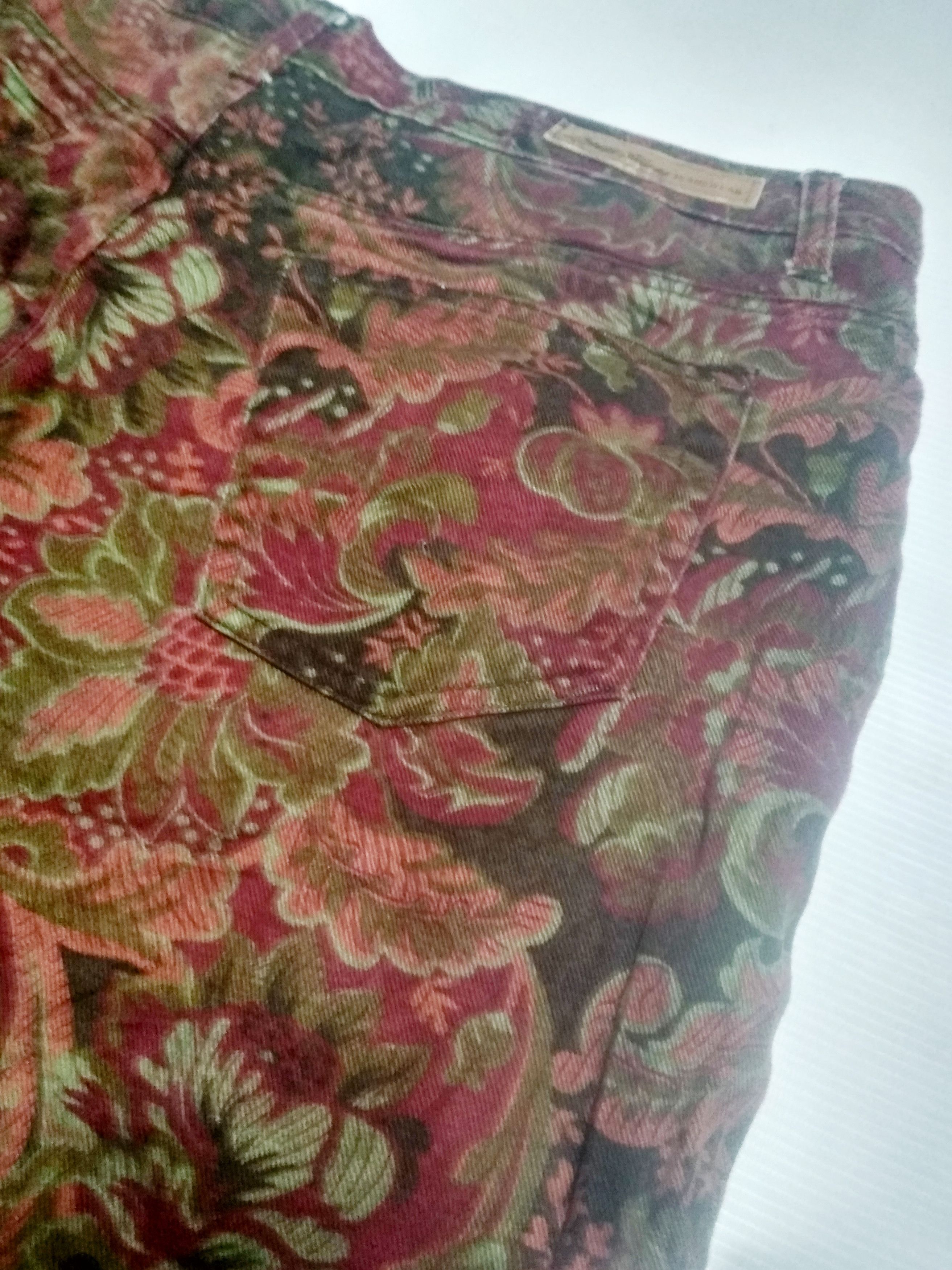 Bill Blass billblass.. perfect fit all print denim jeans Size US 36 / EU 52 - 11 Thumbnail