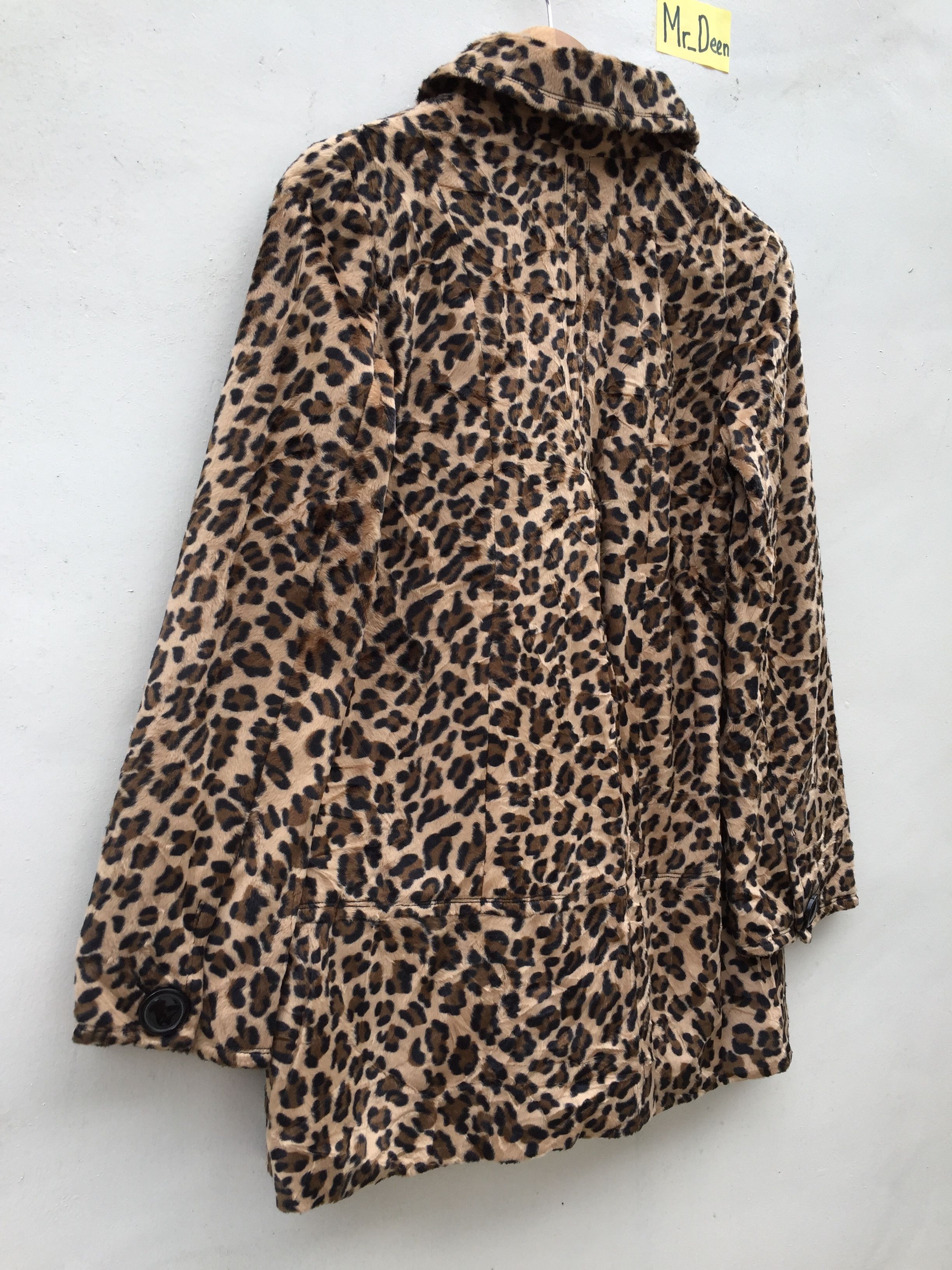 Japanese Brand Vintage Leopard button ups jacket Nice Design Size US S / EU 44-46 / 1 - 9 Thumbnail