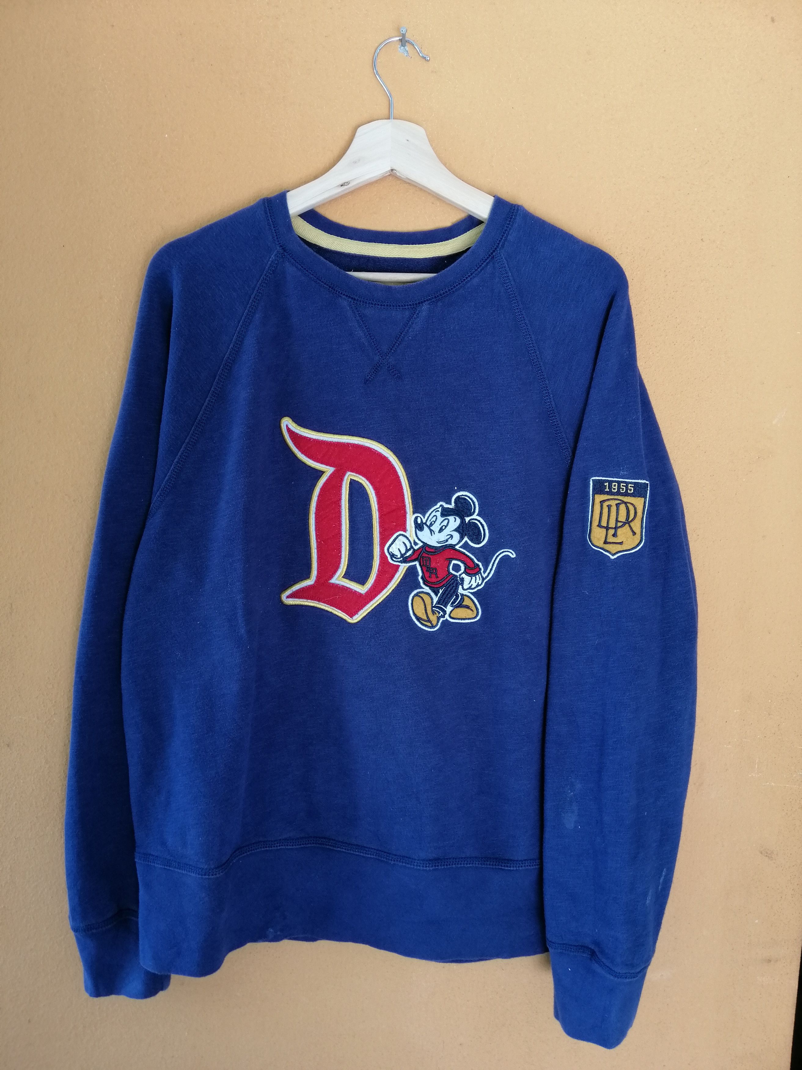 Disney Vintage Disney Park Embroidery Big Logo Sweatshirt B22 Size US L / EU 52-54 / 3 - 1 Thumbnail