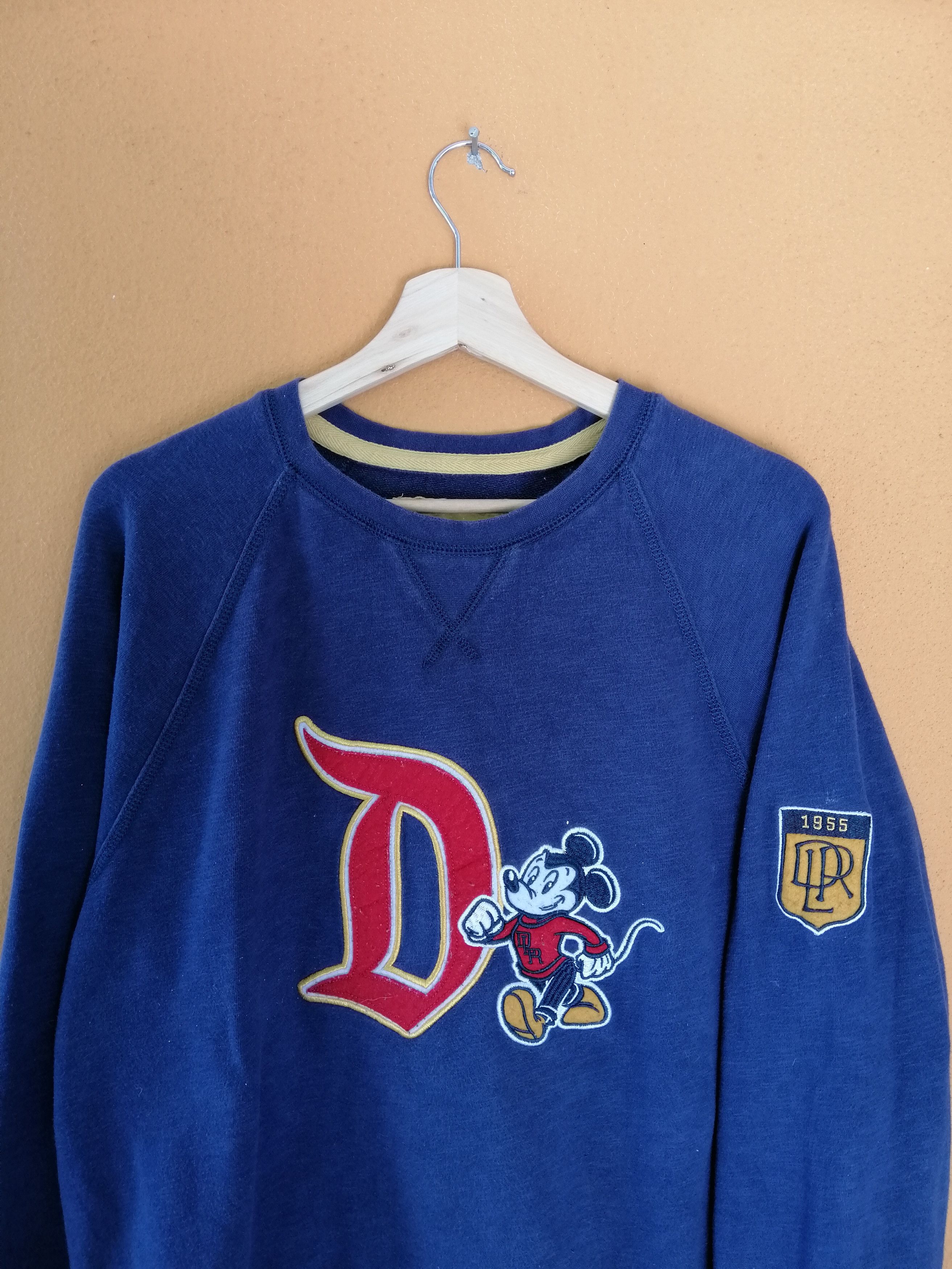 Disney Vintage Disney Park Embroidery Big Logo Sweatshirt B22 Size US L / EU 52-54 / 3 - 3 Thumbnail
