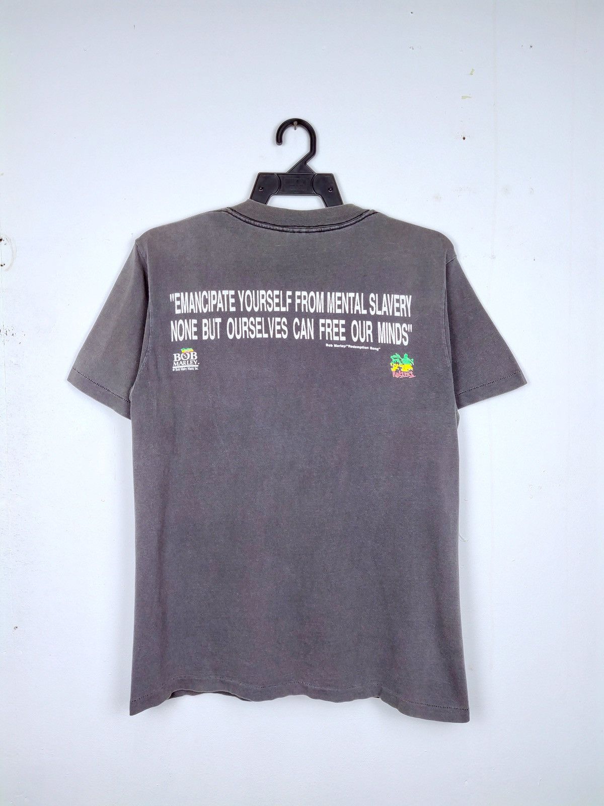 Band Tees Vintage Bob Marley Shirt Big Logo Print Out Nice,Rare Design Size US M / EU 48-50 / 2 - 5 Thumbnail
