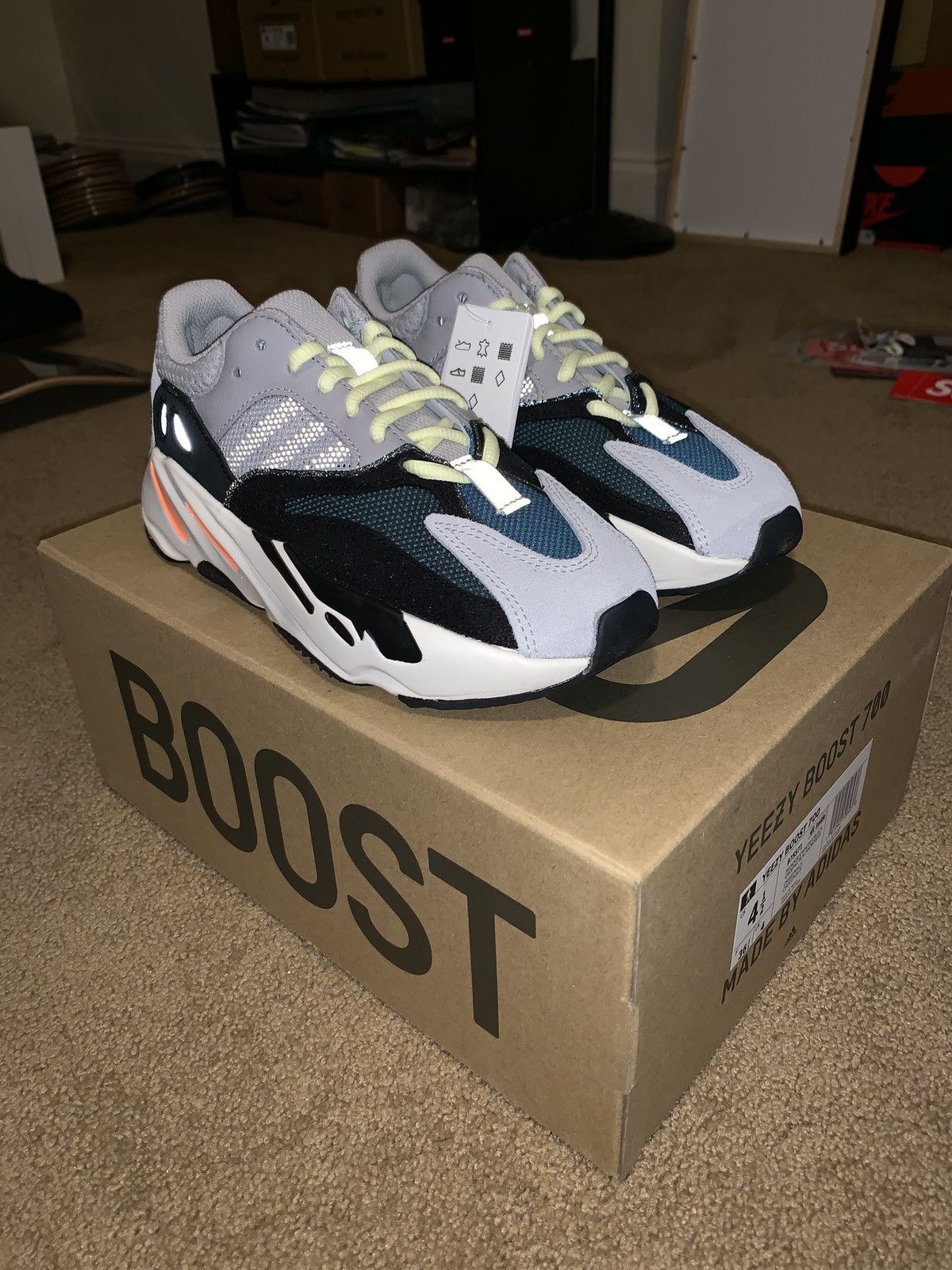 Yeezy boost 700 size 4.5 sales