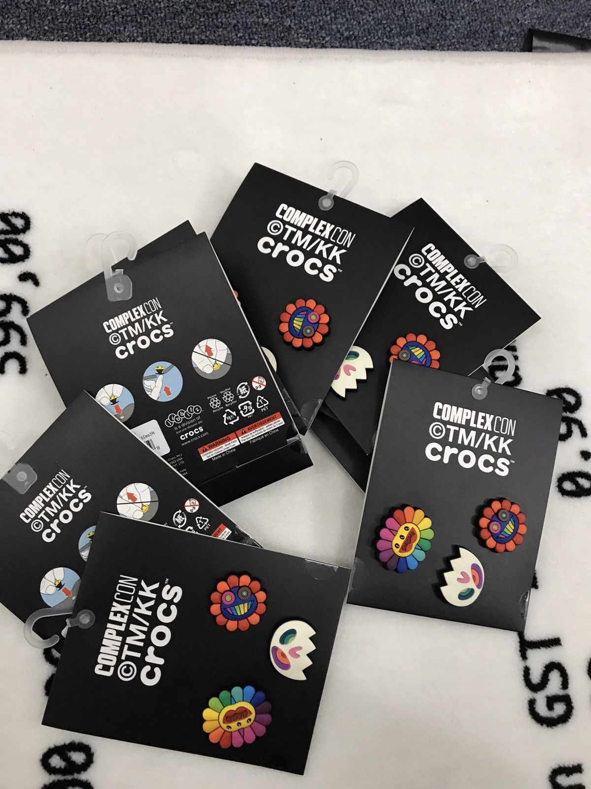 Crocs × Takashi Murakami Takashi Murakami X ComplexCon X Crocs Jibbitz ...