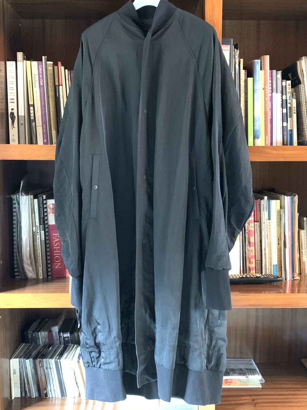 Julius Julius black textured nylon twill oversized coat Size US M / EU 48-50 / 2 - 4 Thumbnail