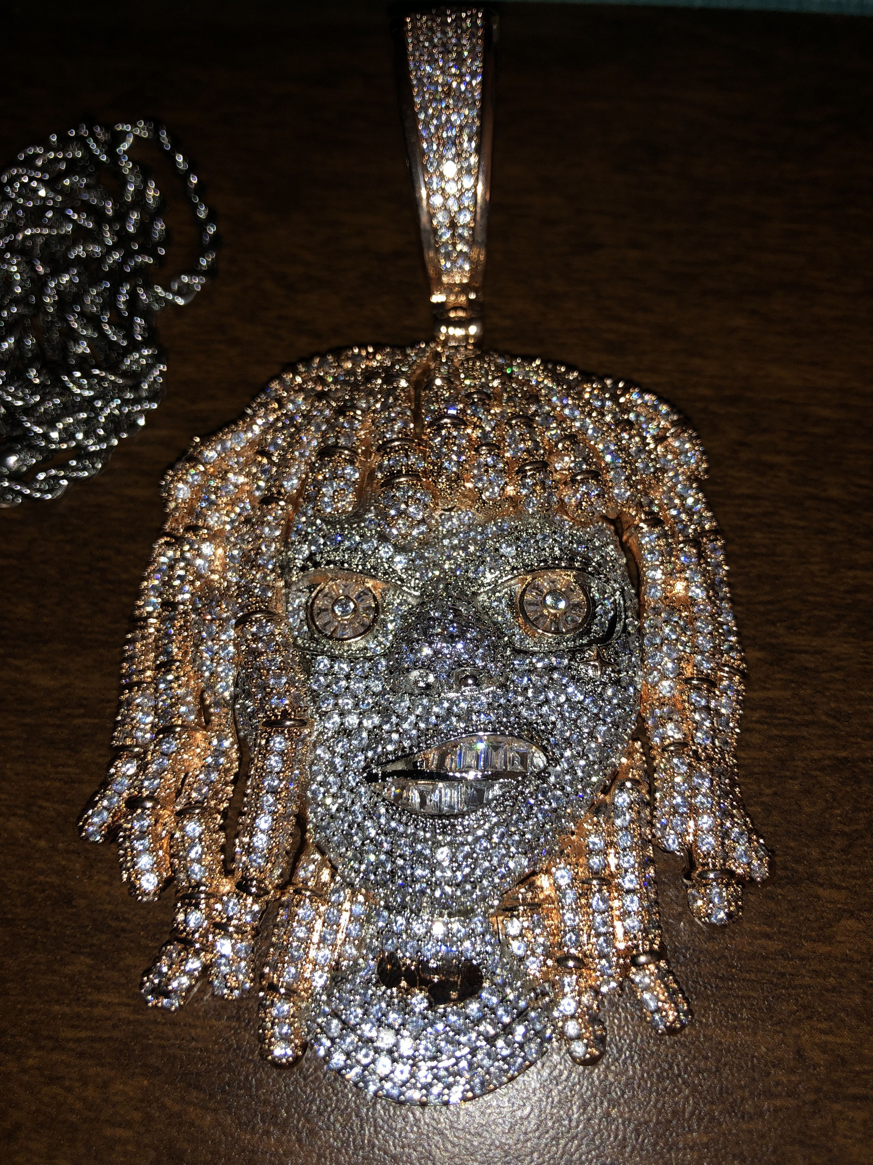 Lil pump clearance iced out chain