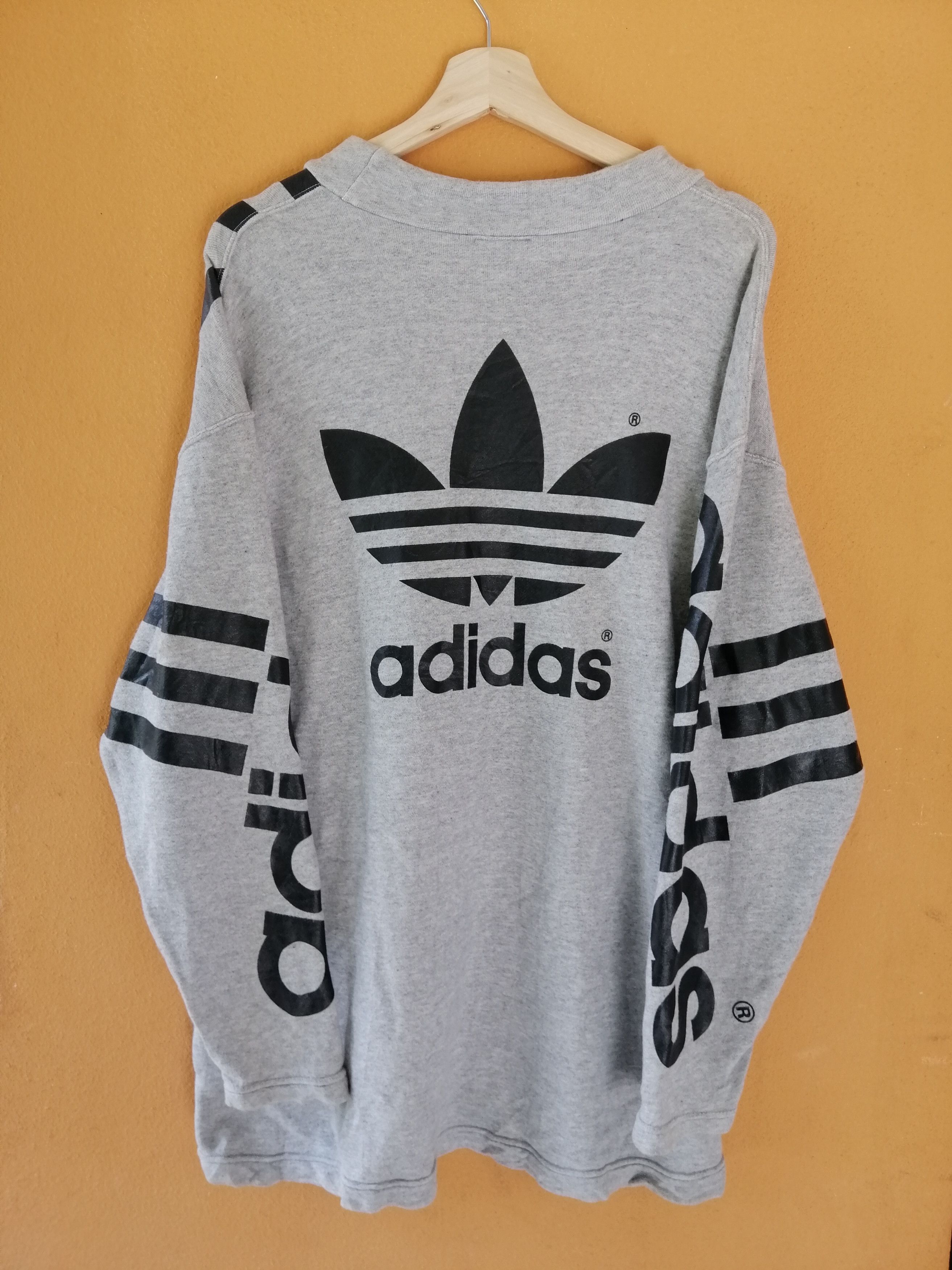 Adidas VINTAGE ADIDAS TREFOIL BIG LOGO FULLPRINT SWEATSHIRTS B22 Size US L / EU 52-54 / 3 - 2 Thumbnail