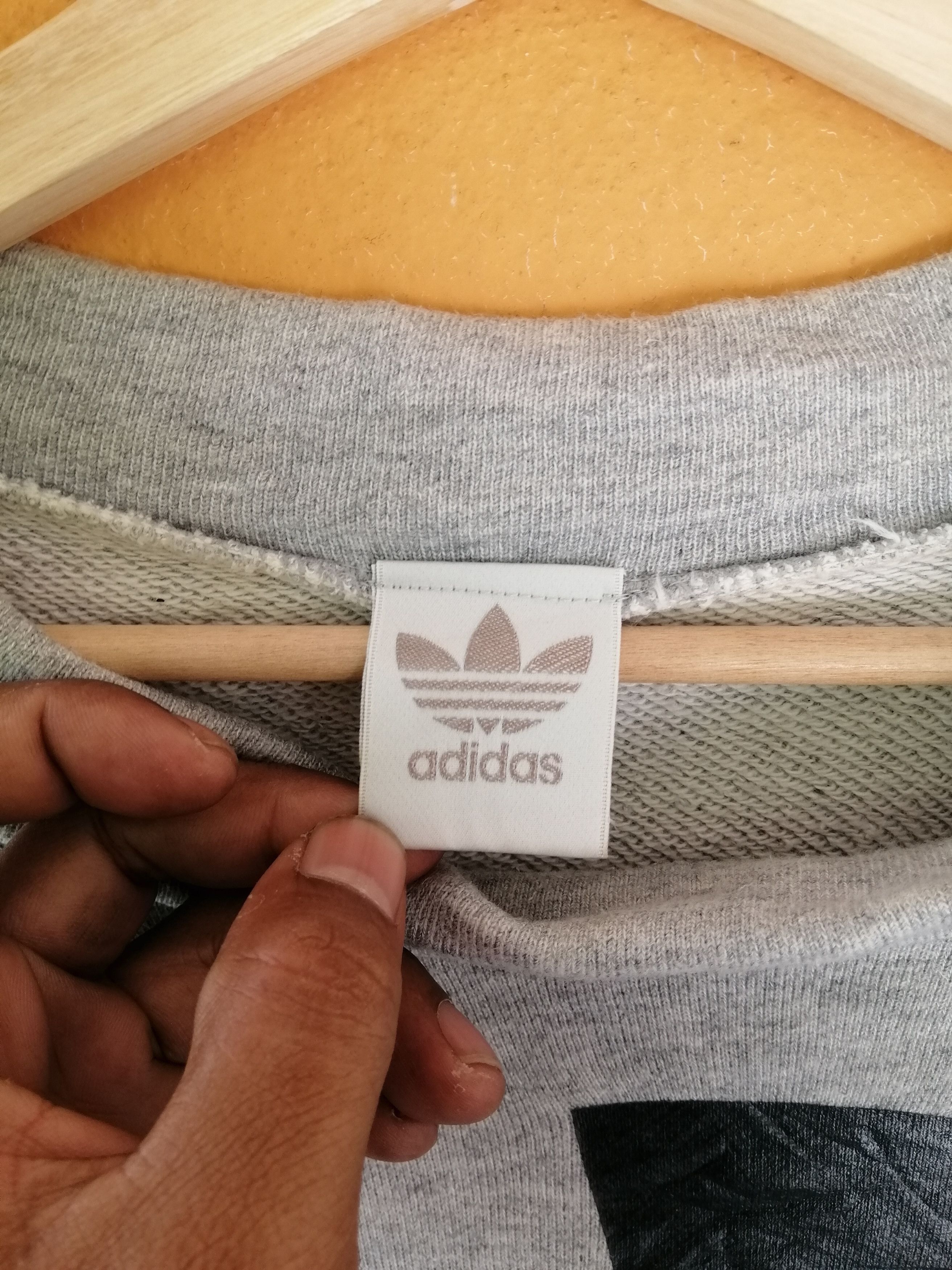 Adidas VINTAGE ADIDAS TREFOIL BIG LOGO FULLPRINT SWEATSHIRTS B22 Size US L / EU 52-54 / 3 - 12 Thumbnail