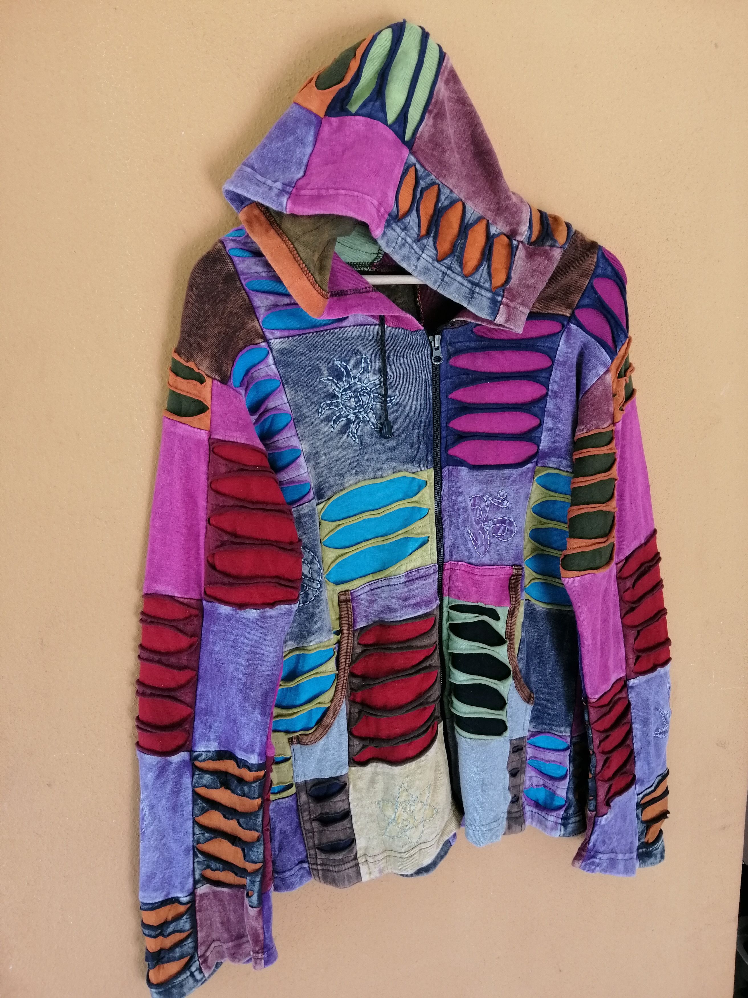 Japanese Brand Vintage Patchwork Hoodie Rare Design 90s Size US S / EU 44-46 / 1 - 8 Thumbnail