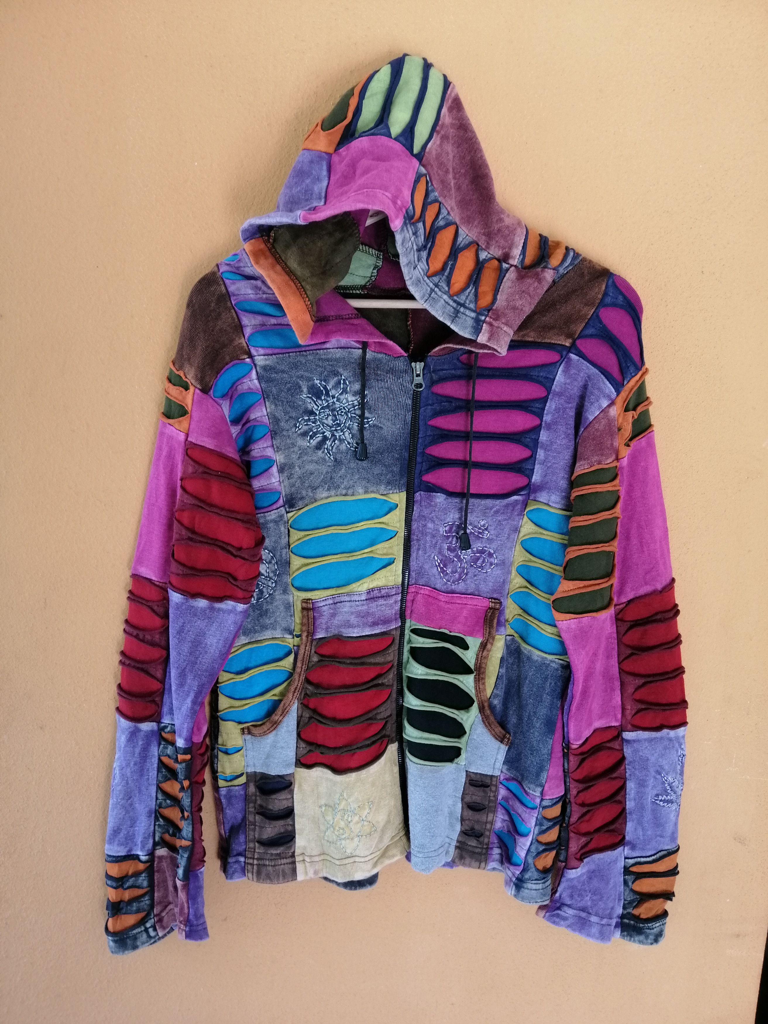 Japanese Brand Vintage Patchwork Hoodie Rare Design 90s Size US S / EU 44-46 / 1 - 3 Thumbnail