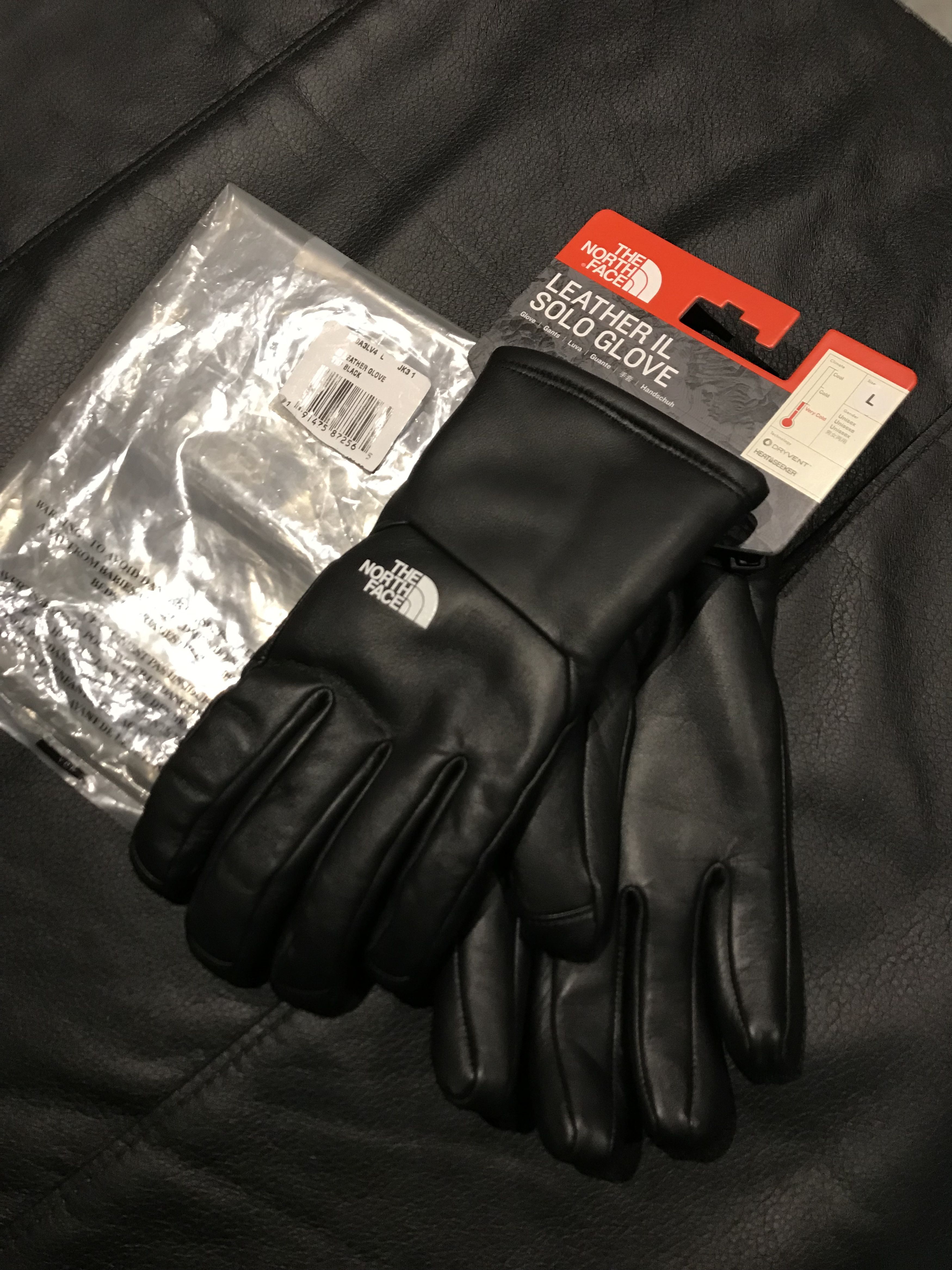 Supreme Supreme x TNF Leather Gloves *LARGE* | Grailed