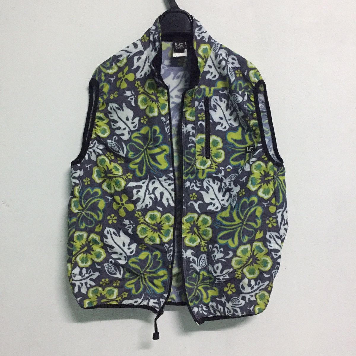 Other Flora Vest LC Last Chance Sportwear MADE IN USA Size US M / EU 48-50 / 2 - 1 Thumbnail