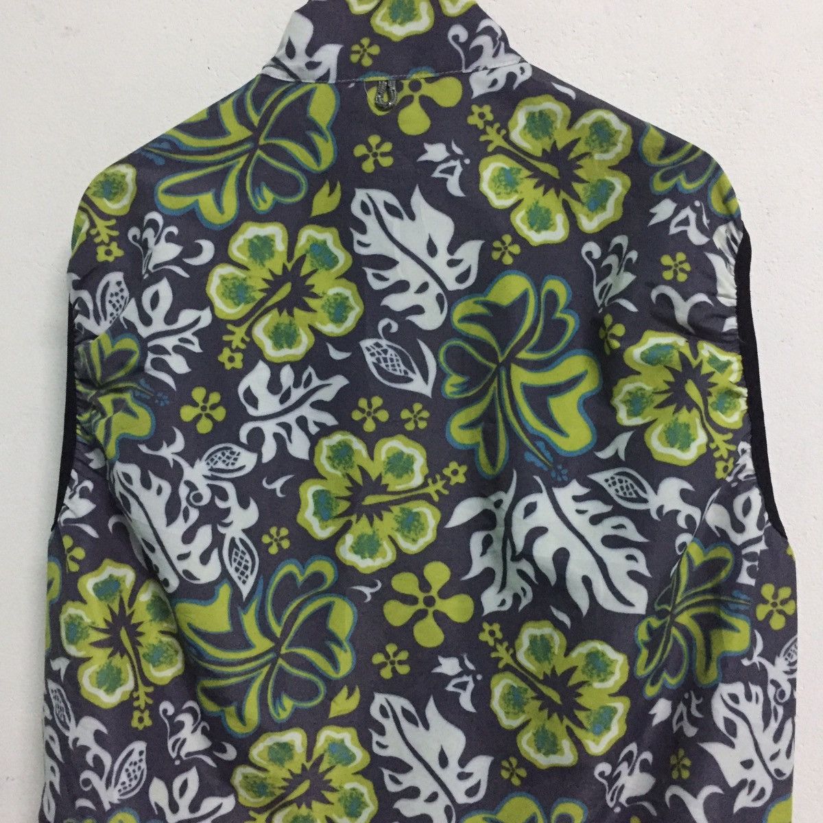 Other Flora Vest LC Last Chance Sportwear MADE IN USA Size US M / EU 48-50 / 2 - 11 Thumbnail