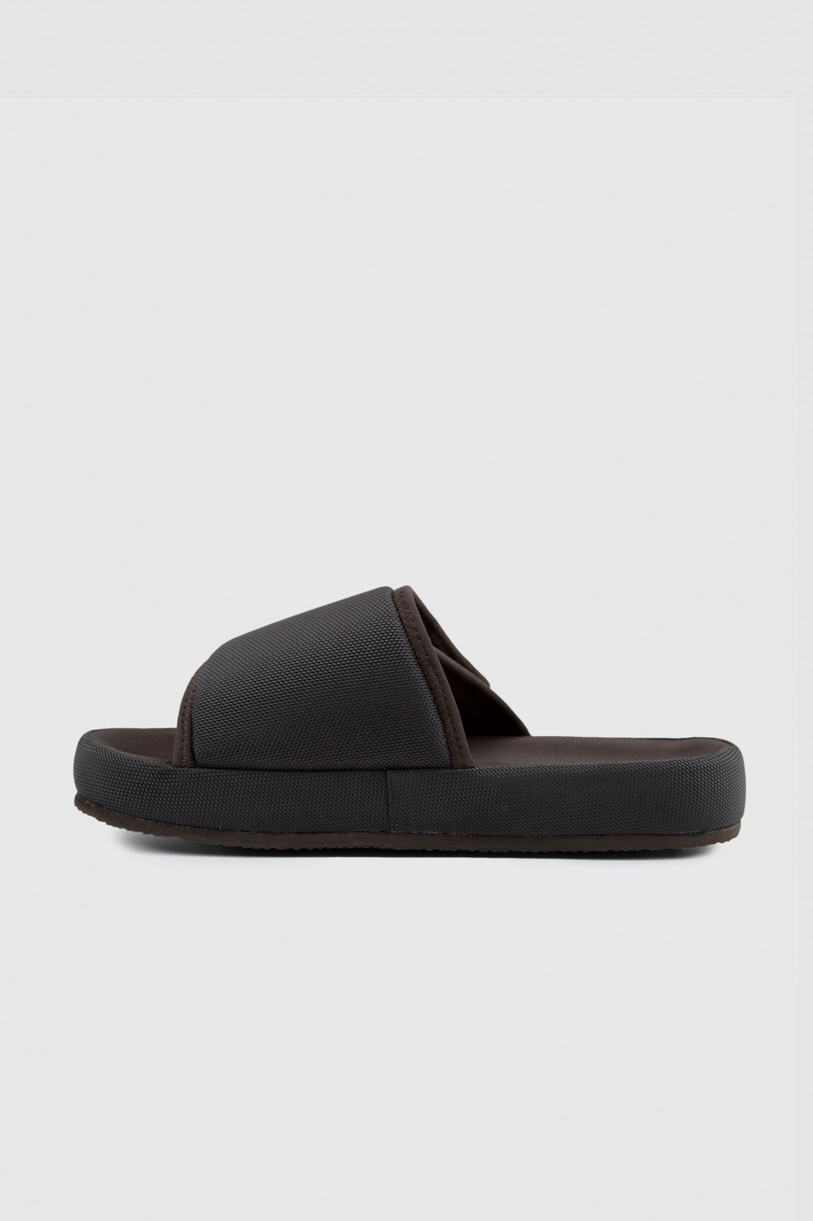 Yeezy Yeezy Season 7 Slide Size US 7 / EU 40 - 2 Thumbnail